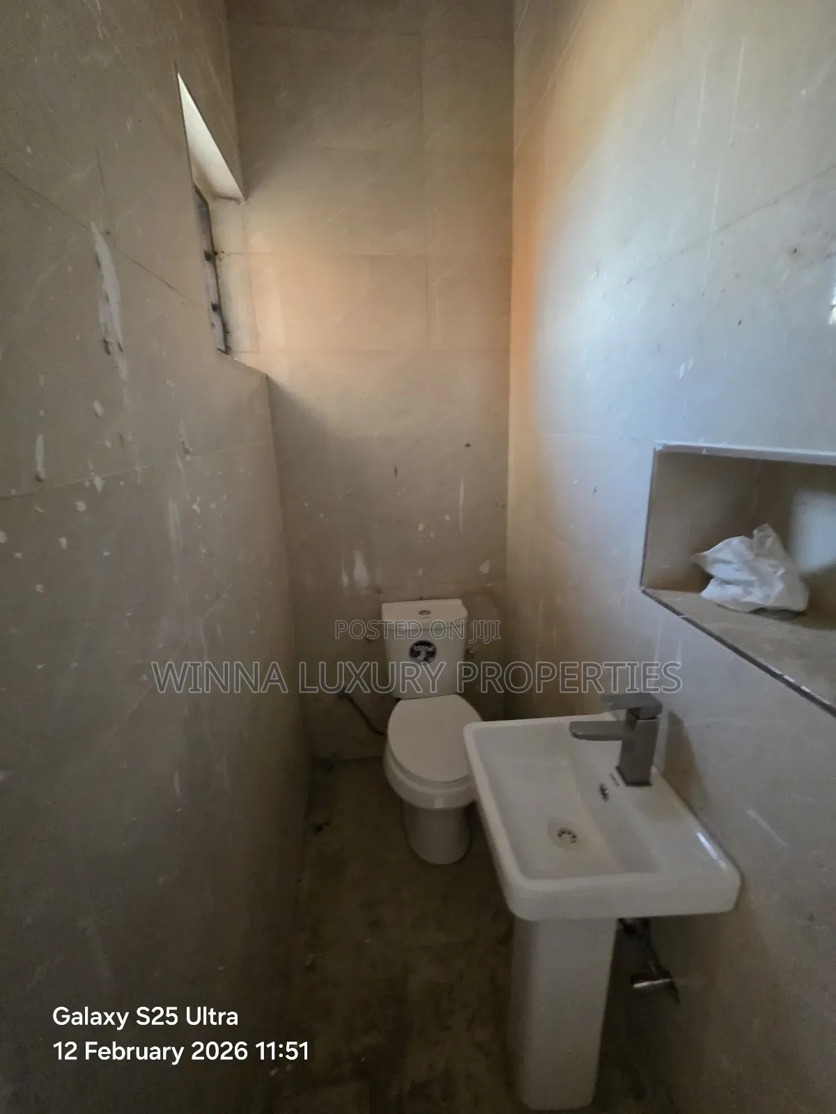3bdrm Apartment in River Park Estate, Lugbe District for rent