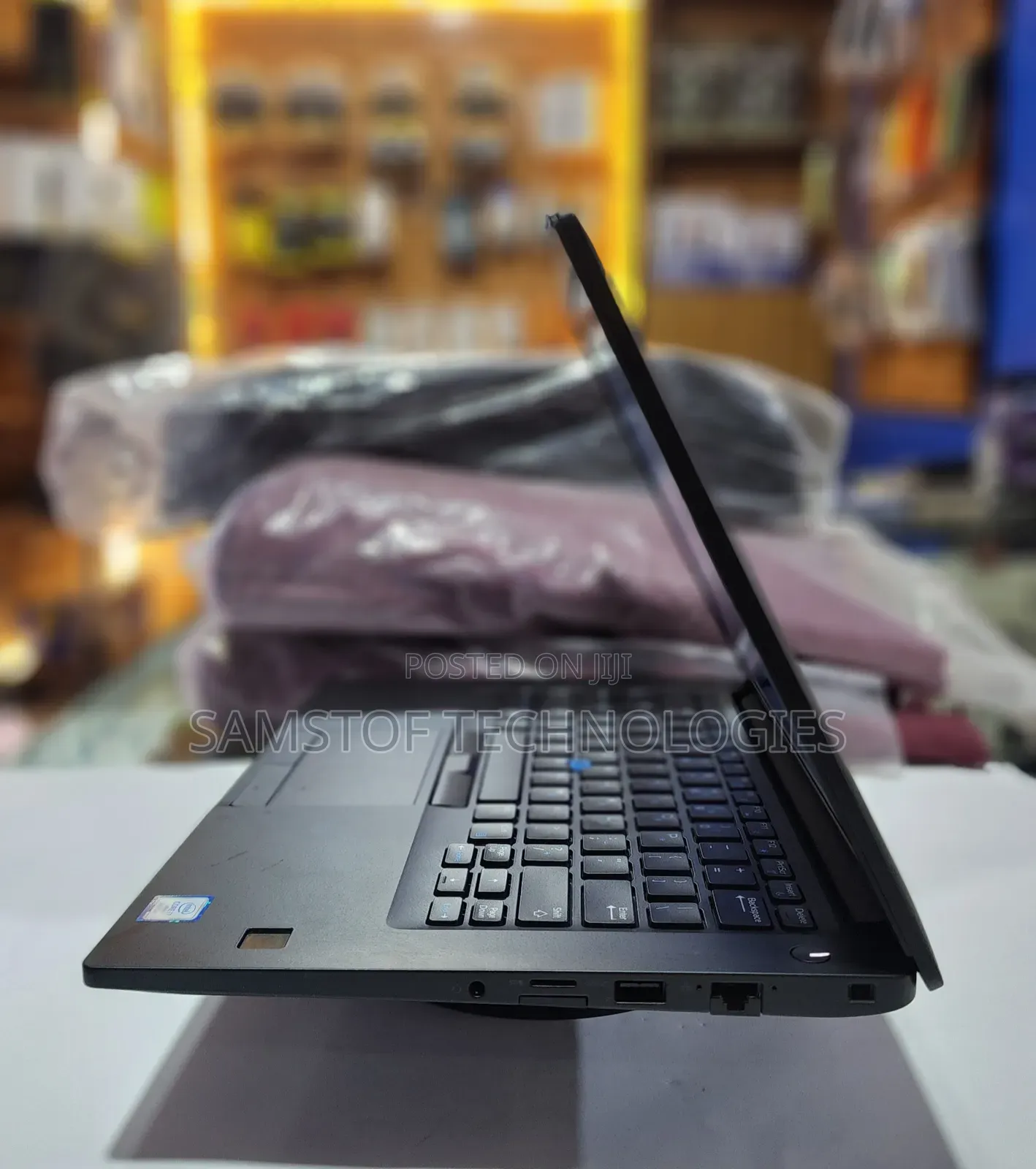 Laptop Dell Latitude 7490 16GB Intel Core i7 SSD 256GB