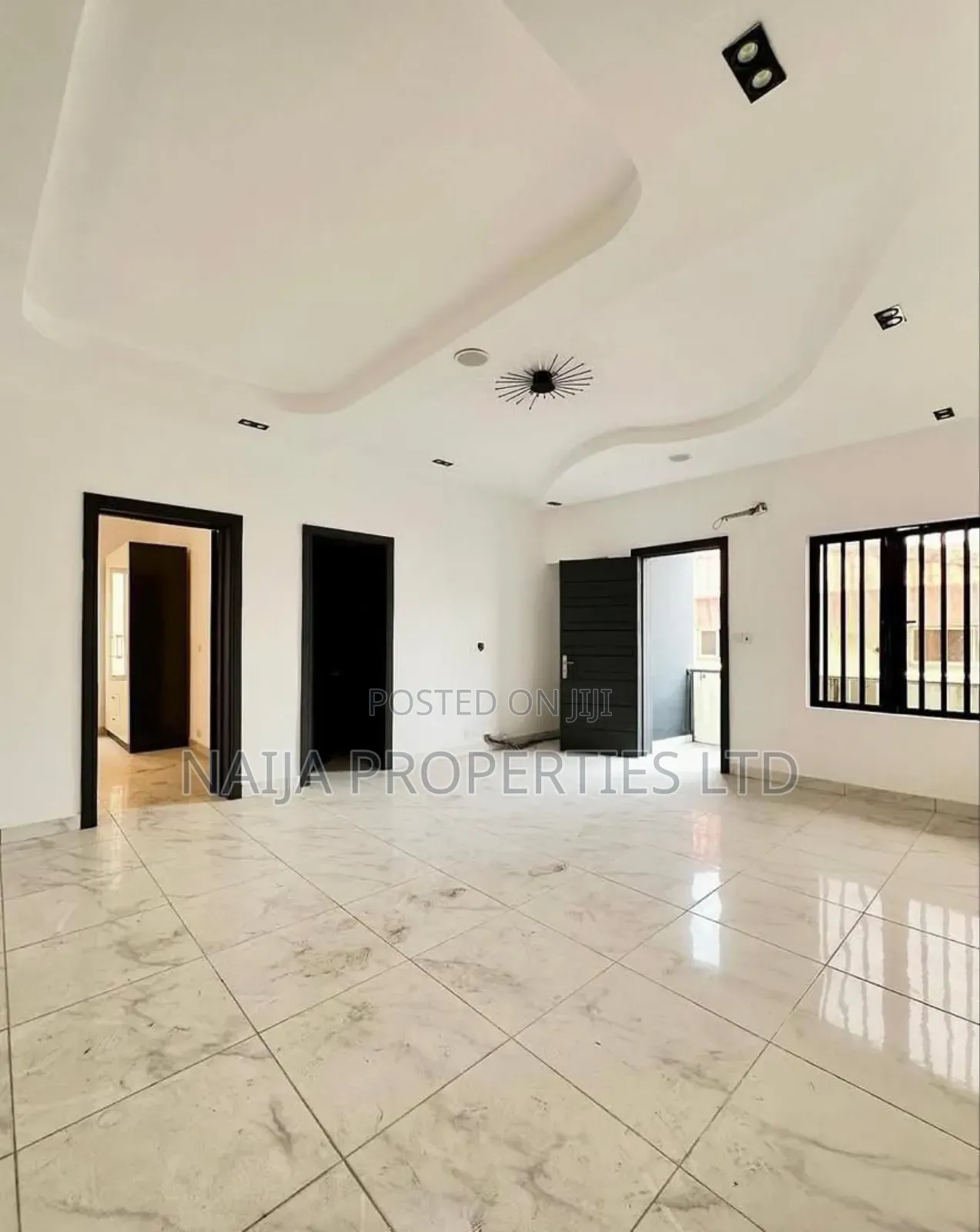 5bdrm Duplex in Lekki Phase 1 for sale
