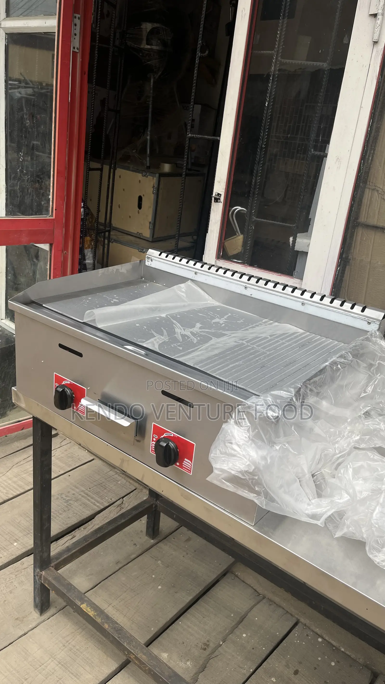 Industrial Gas Grill And Griddle