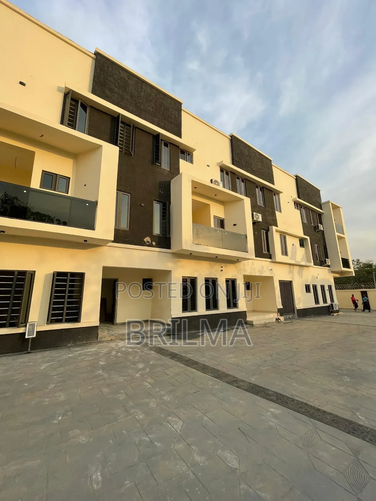 4 Bdrm Semi Detached Duplex In Katampe For Sale!
