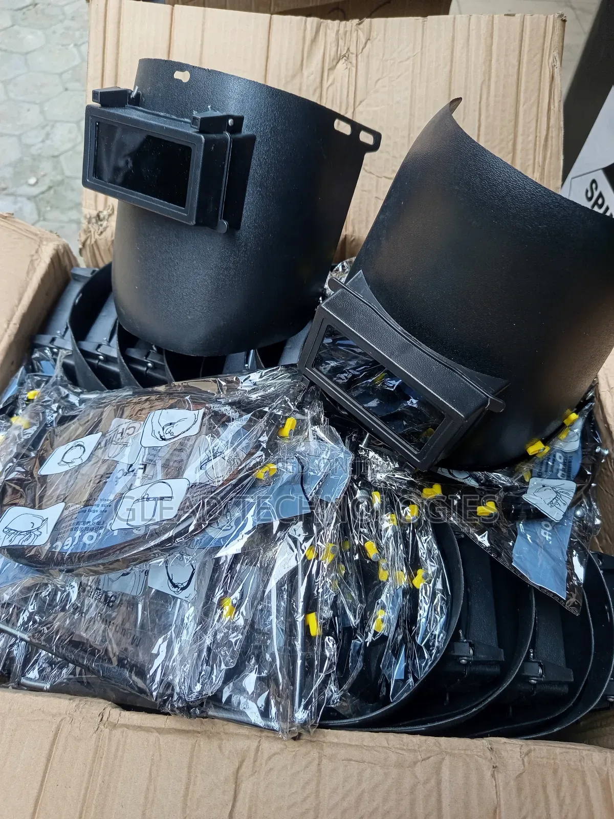 Welding Mask With Spring