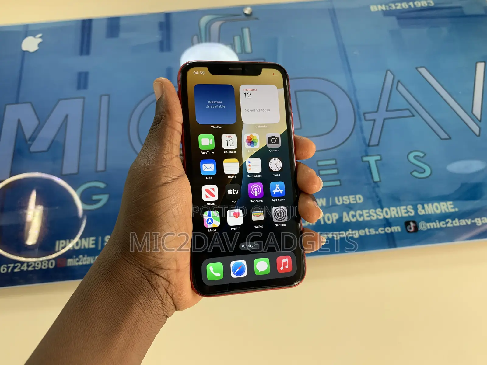 Apple iPhone XR 64 GB Red