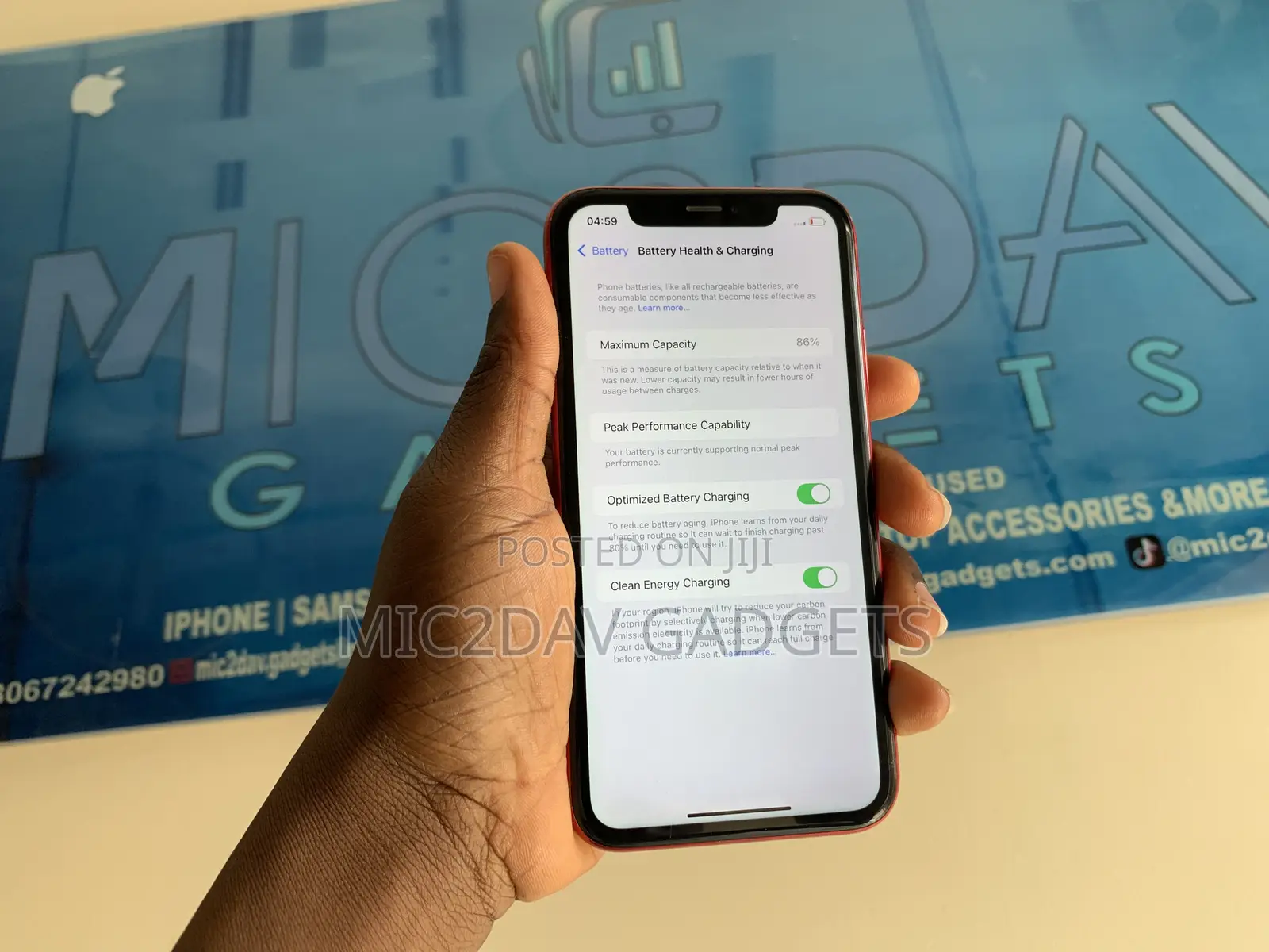 Apple iPhone XR 64 GB Red
