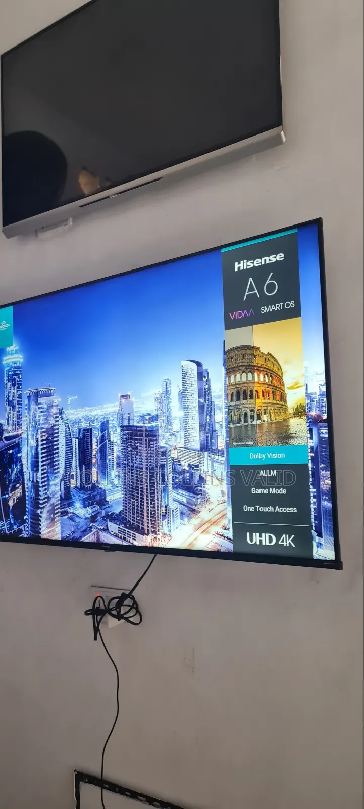 55 Inches Hisense Frameless Full Smart Uhd