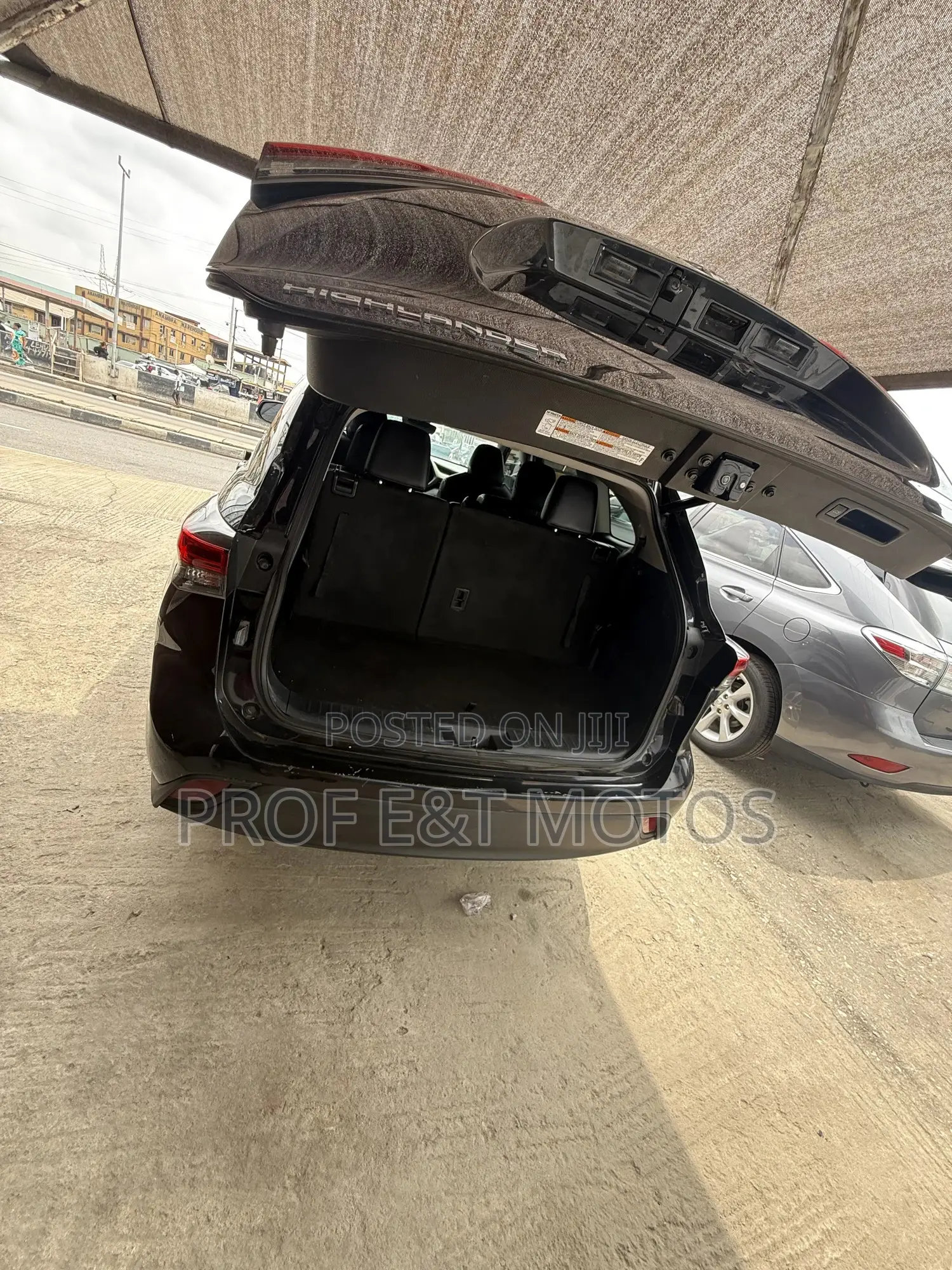 Toyota Highlander XLE 2021 Black