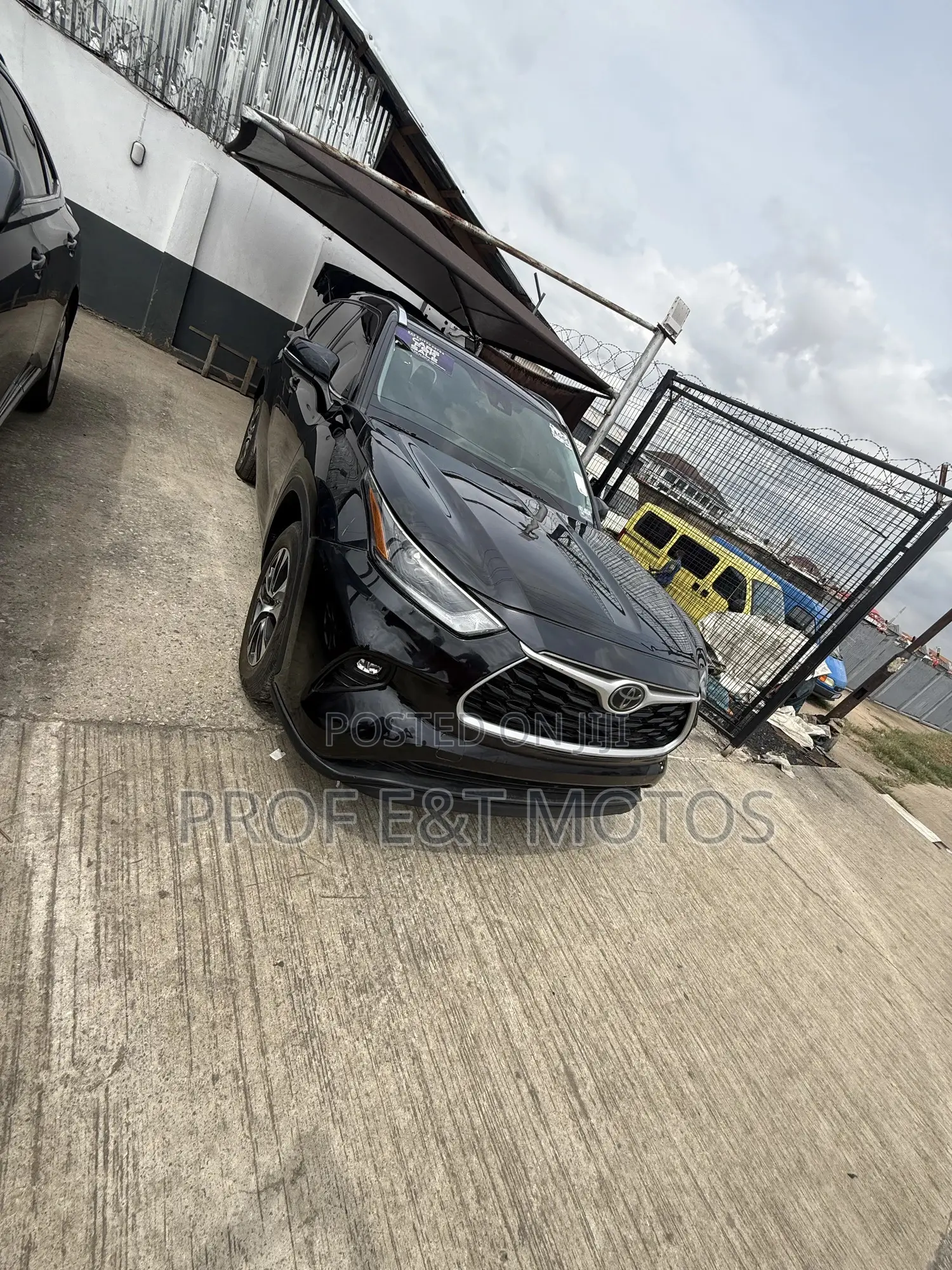 Toyota Highlander XLE 2021 Black
