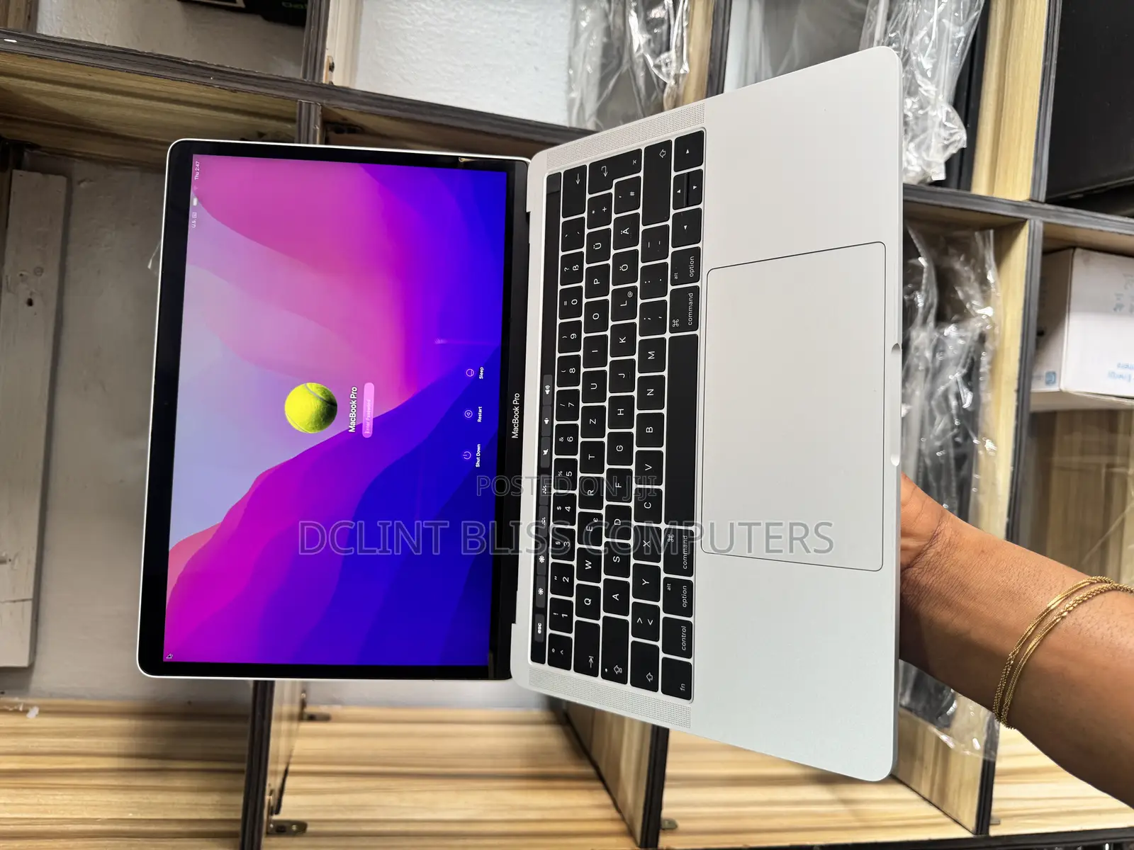 Laptop Apple MacBook Pro 2016 8GB Intel Core I5 SSD 256GB