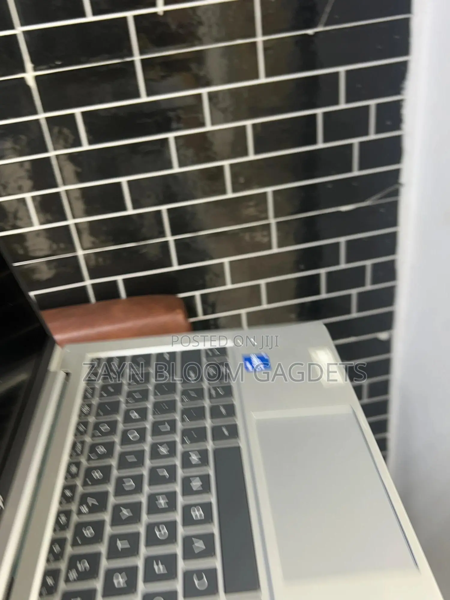 Laptop HP EliteBook 830 G8 16GB Intel Core I7 SSD 512GB