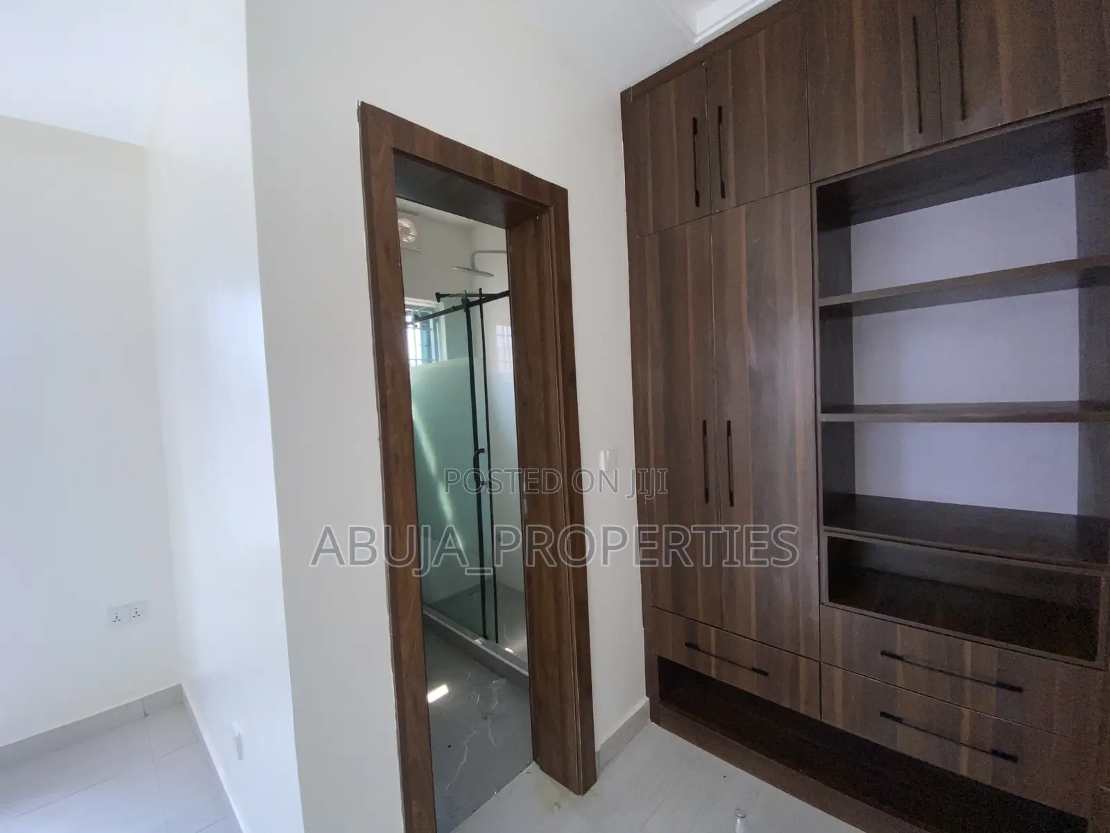 2bdrm Apartment in Life Camp for rent