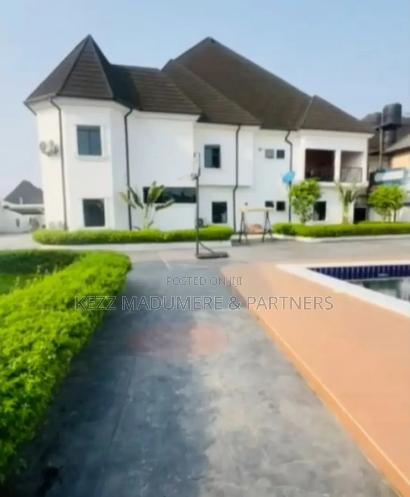 5bdrm Duplex in Warri, Delta State for sale