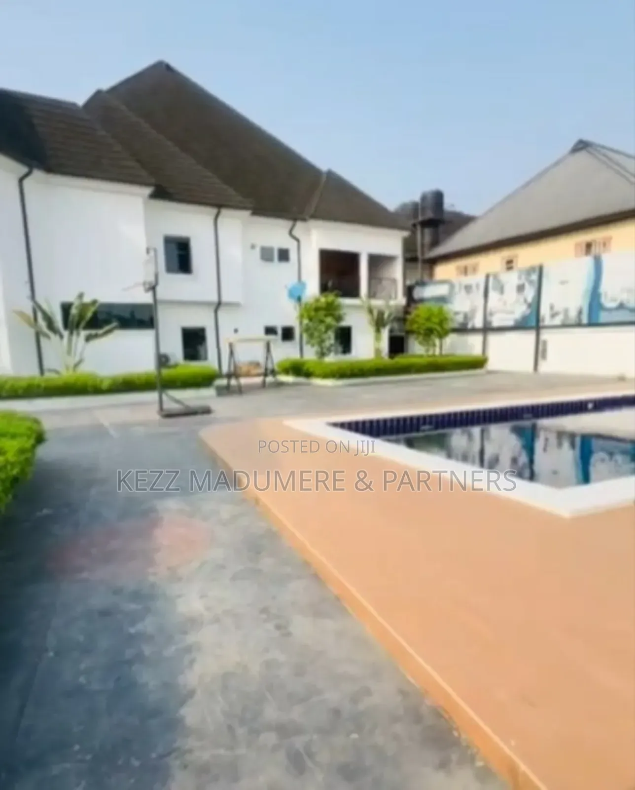 5bdrm Duplex in Warri, Delta State for sale