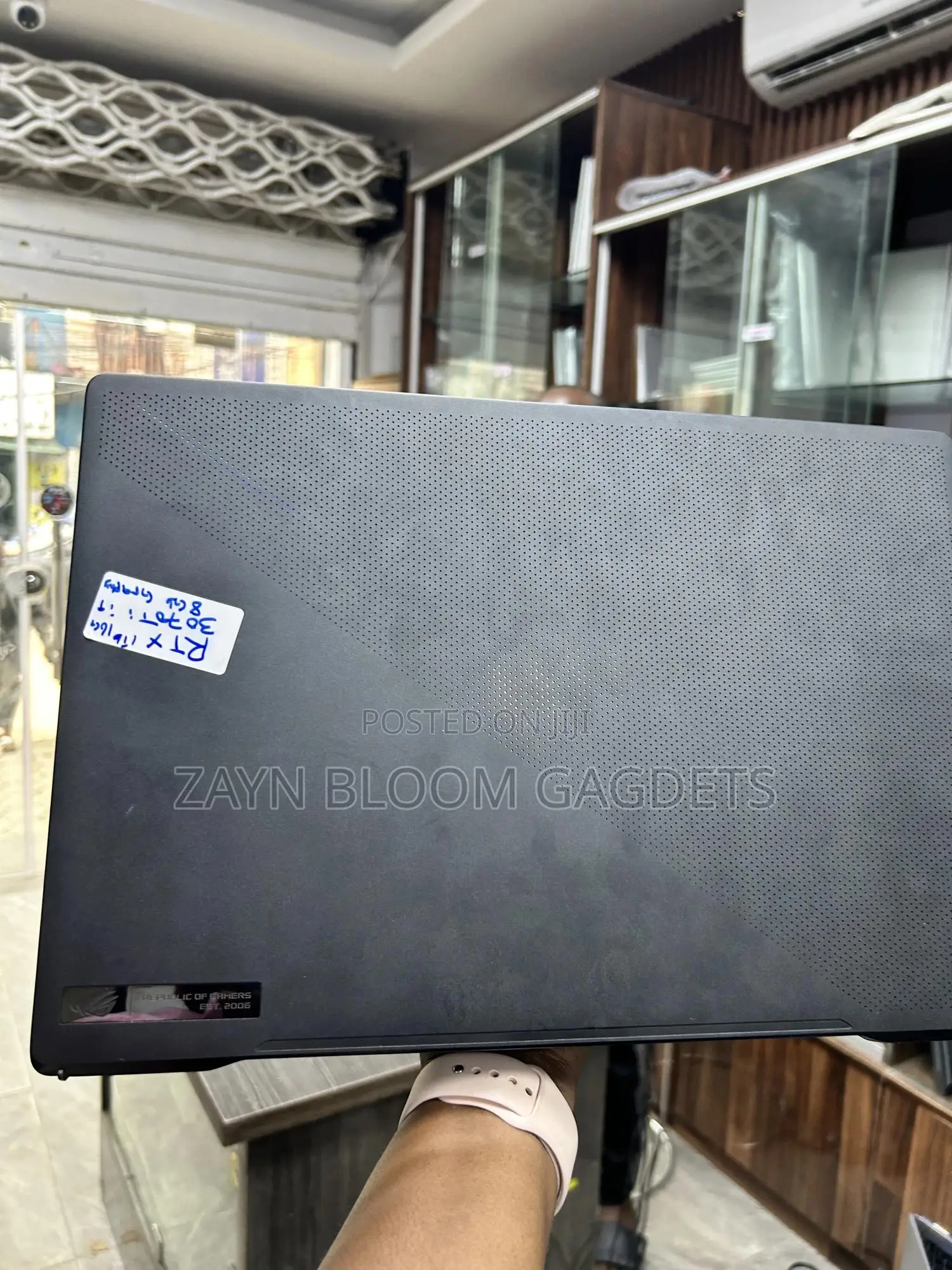 Laptop Asus ROG Zephyrus M16 GU603HR 16GB Intel Core I9 SSD 1T