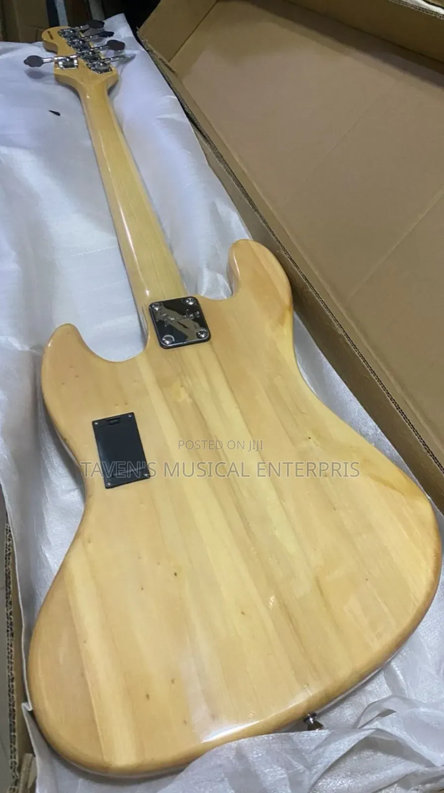 Fender Squier Five Strings Active Jazz Bass