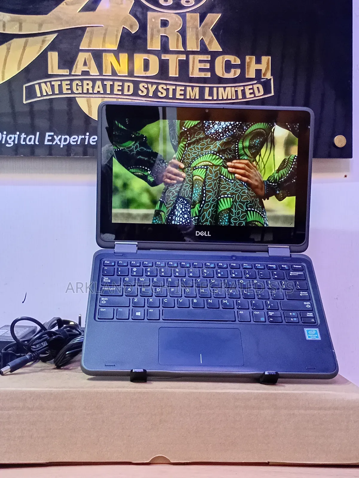 Laptop Dell Latitude 3450 8GB Intel Pentium SSD 256GB