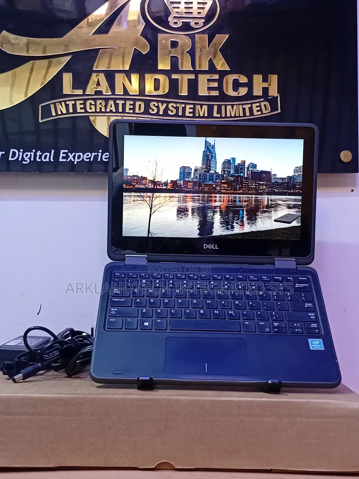 Laptop Dell Latitude 3510 8GB Intel Pentium SSD 128GB