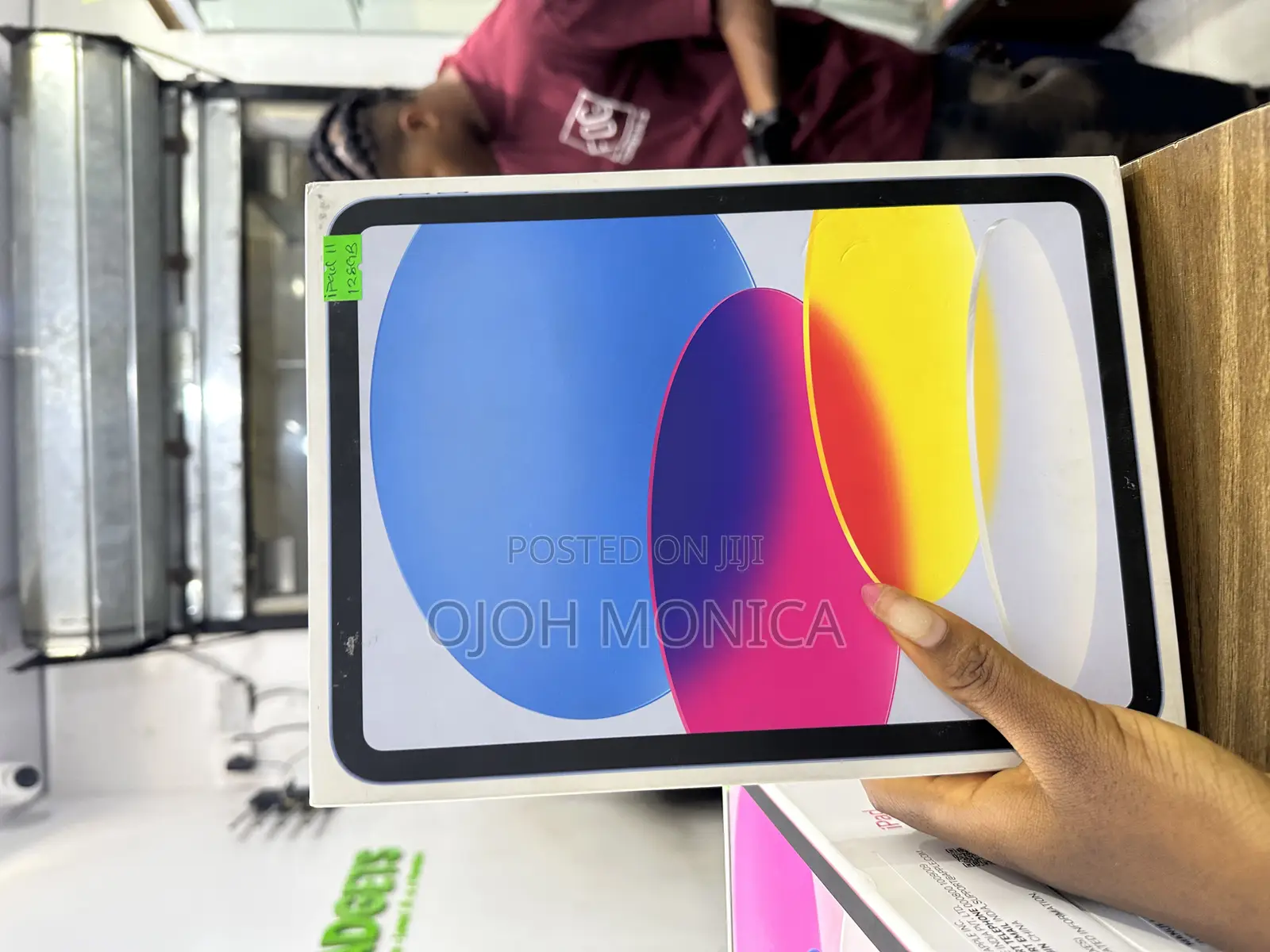 New Apple iPad (2025) 128 GB Blue