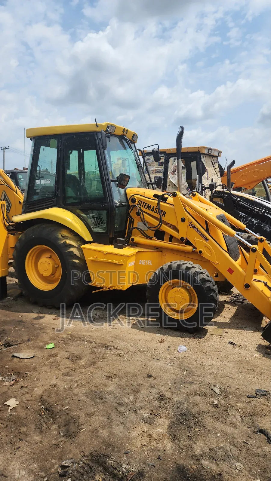 Clean Company Used JCB and Cat Backhoe for Sale