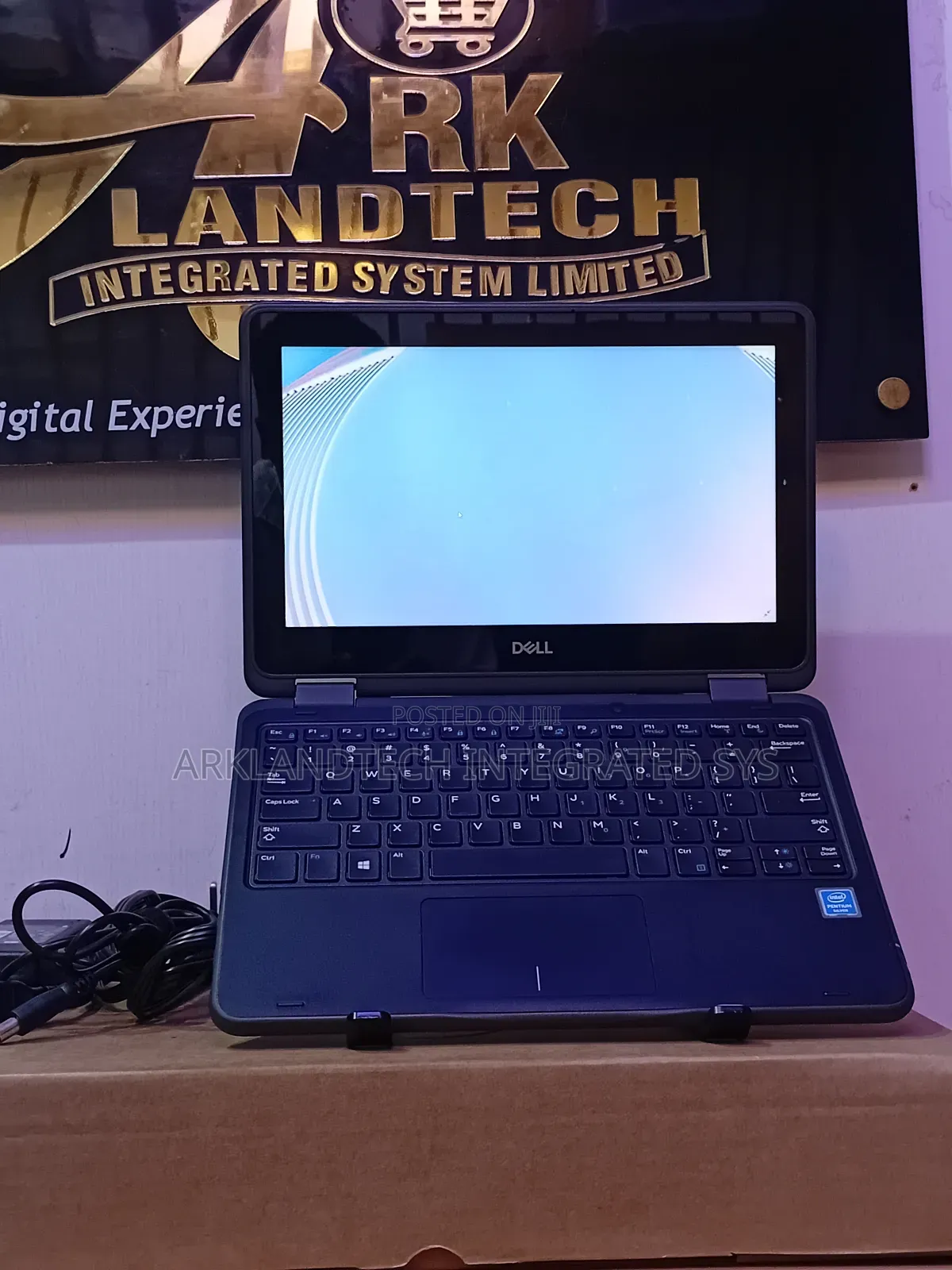 Laptop Dell Latitude 3580 8GB Intel Pentium SSD 128GB