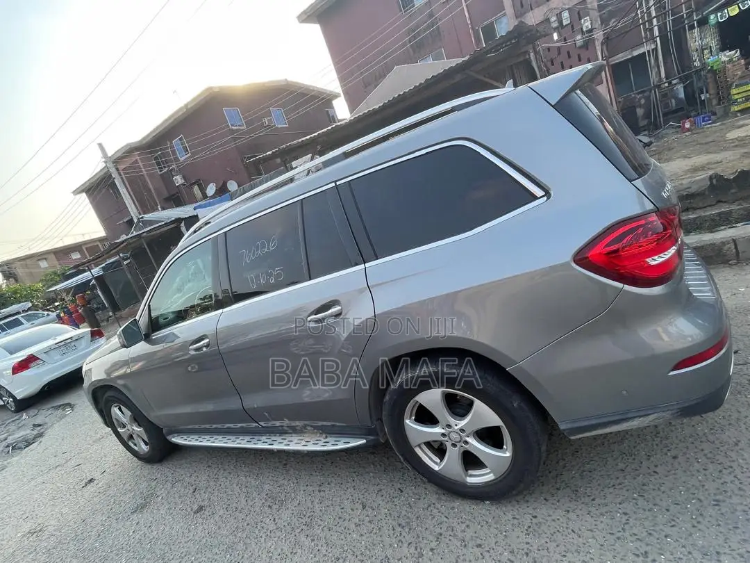 Mercedes-Benz GLS-Class GLS550 4MATIC 2018 Gray
