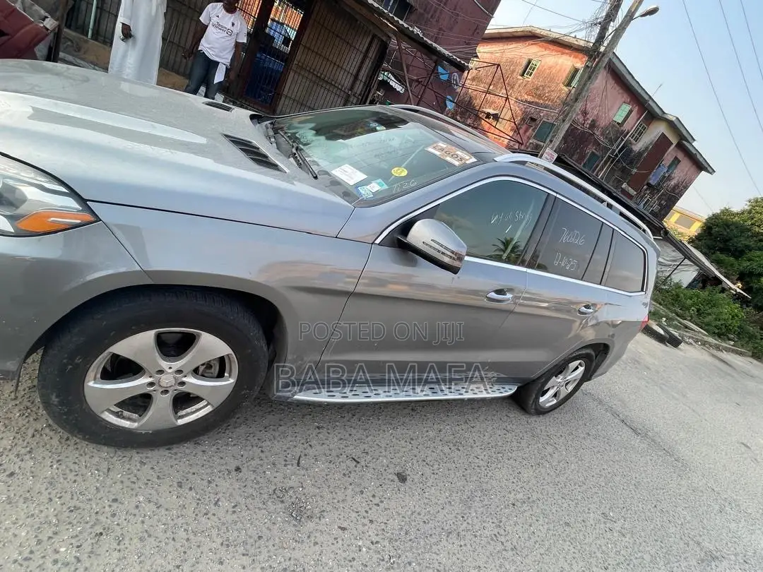 Mercedes-Benz GLS-Class GLS550 4MATIC 2018 Gray