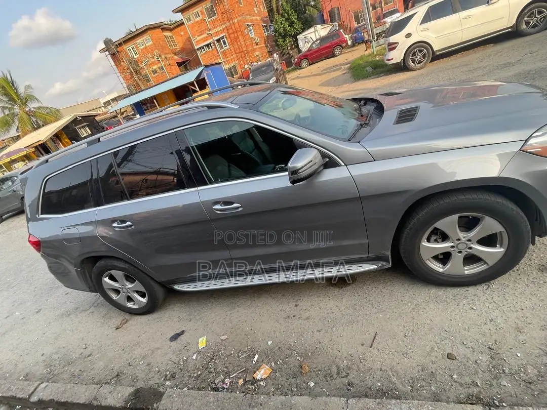 Mercedes-Benz GLS-Class GLS550 4MATIC 2018 Gray