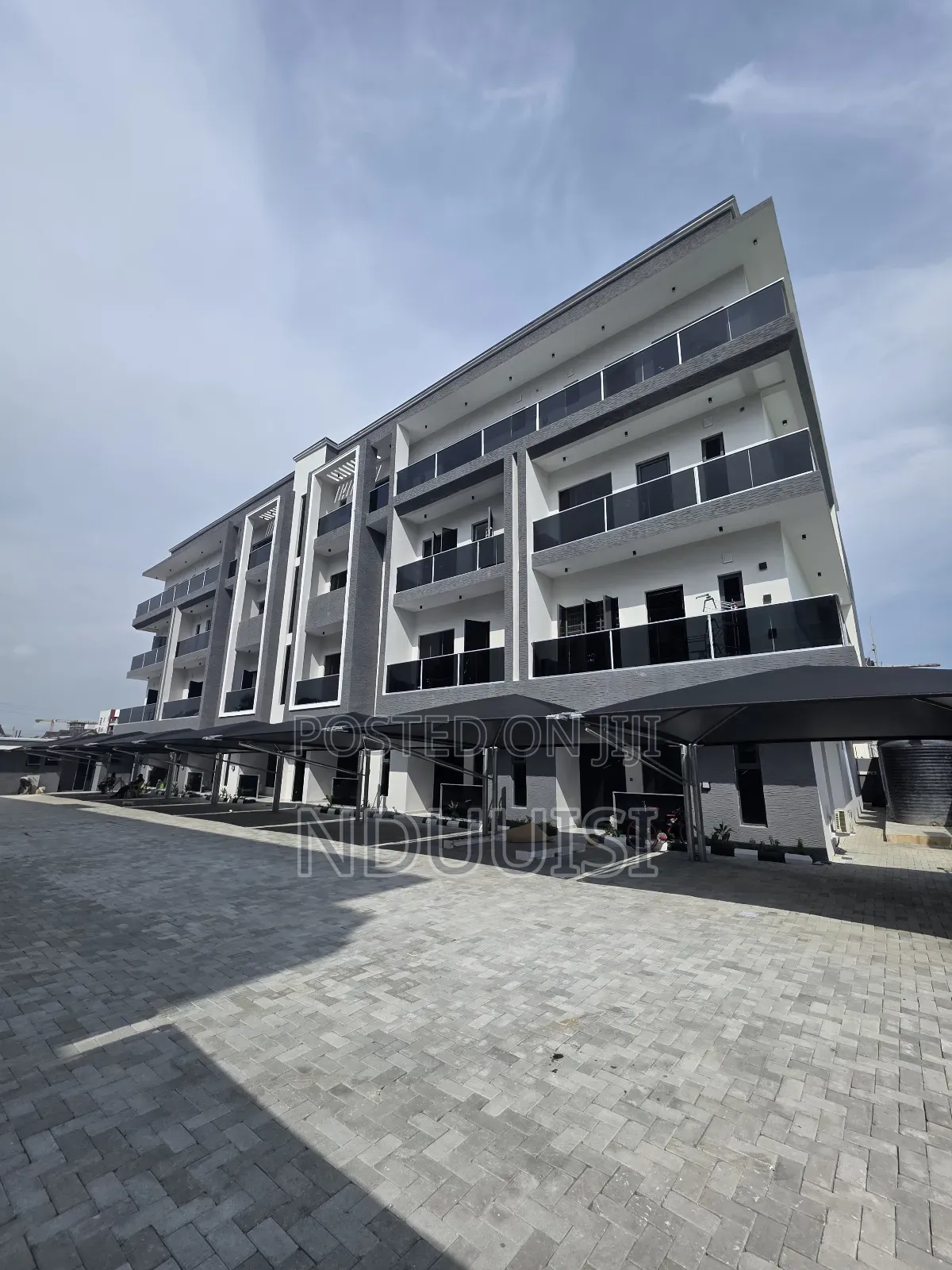 4bdrm Duplex in Victoria Island for sale