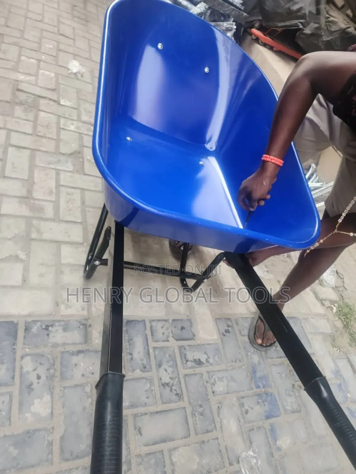 20ltres Construction Wheel Barrow