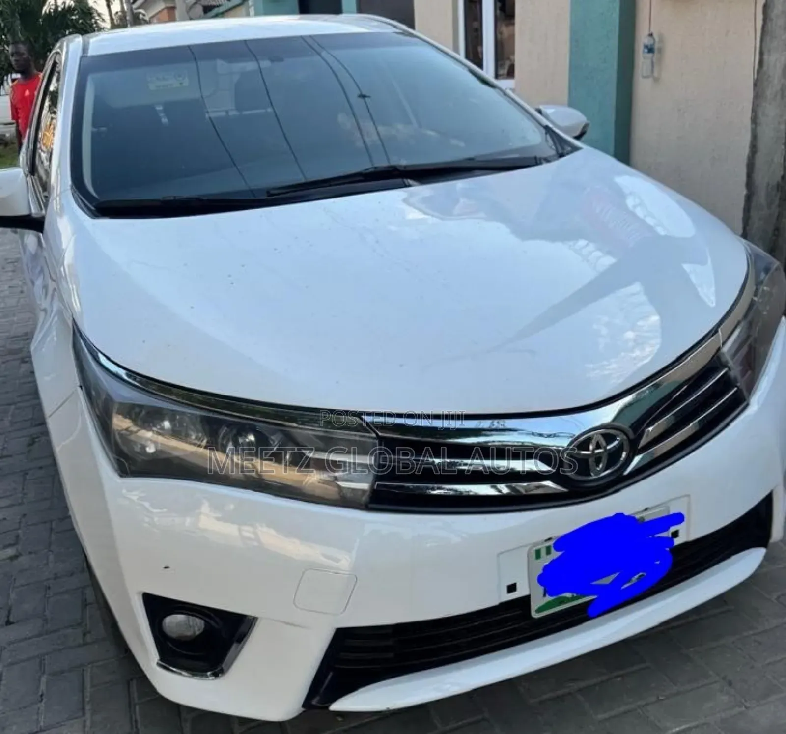 Toyota Corolla LE Eco 4dr Sedan (1.8L 4cyl CVT) 2016 White