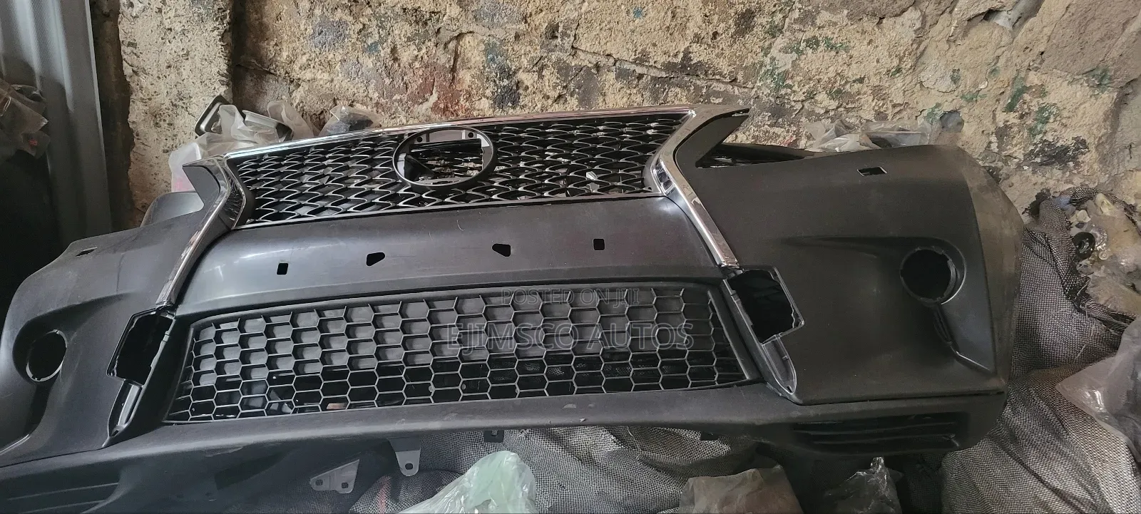 Complete Front Bumper Rx 350 2015 Model