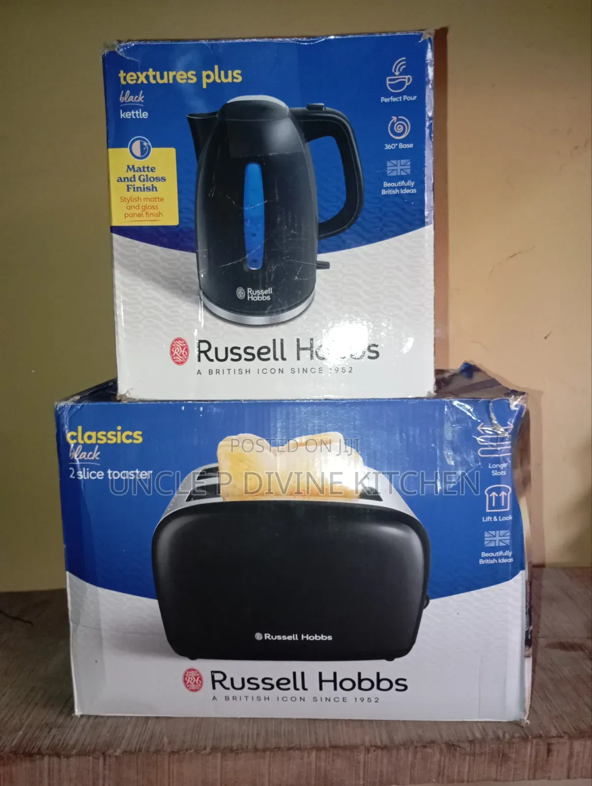 Russell Hubbs Combination of Jug and Toaster,