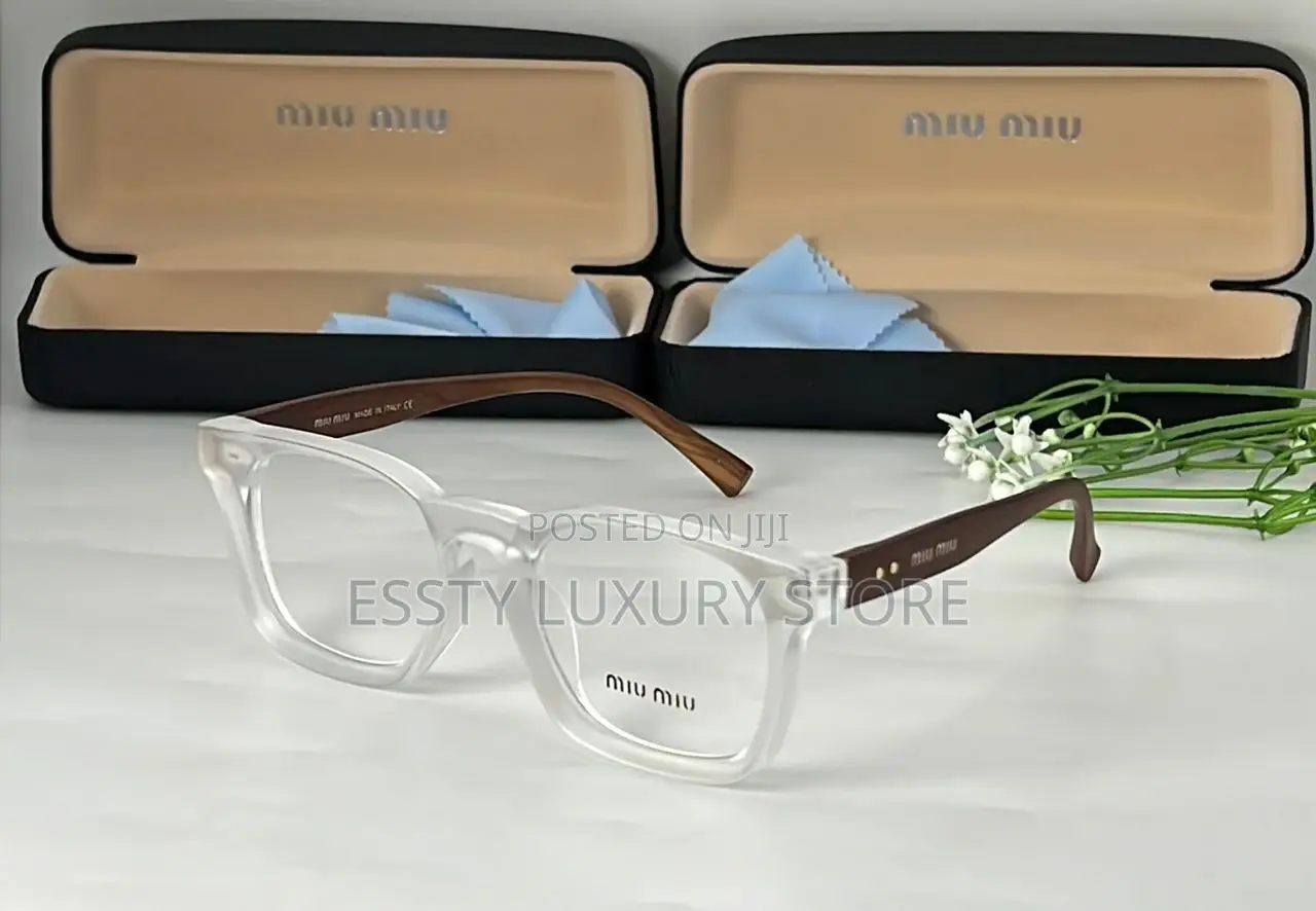 High Quality Luxury Miumiu Glasses