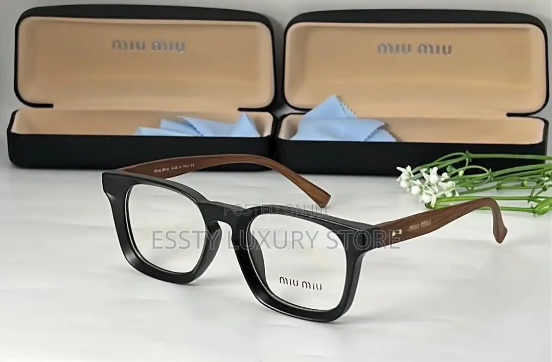 High Quality Luxury Miumiu Glasses