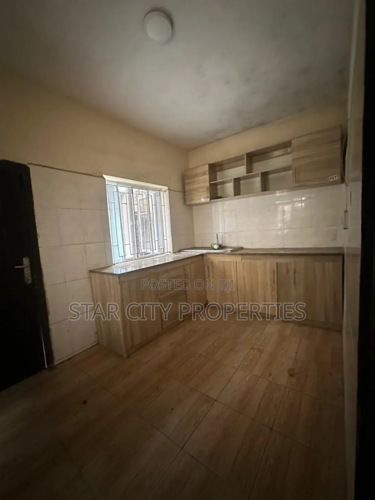 4bdrm Duplex in Ilupeju Lagos for rent