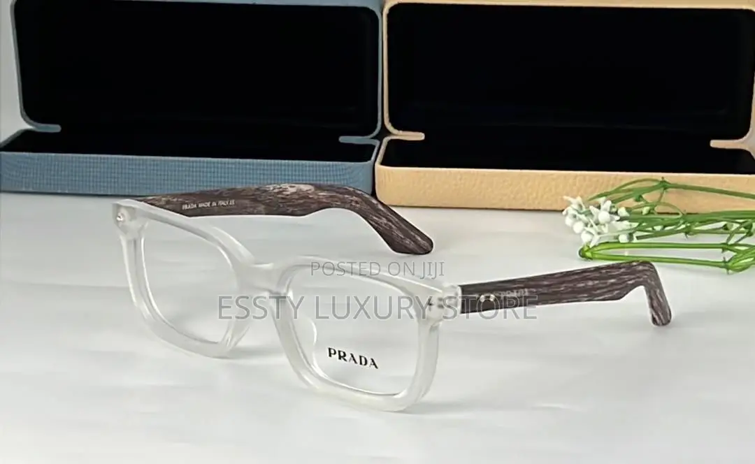 Top Quality Prada Glasses