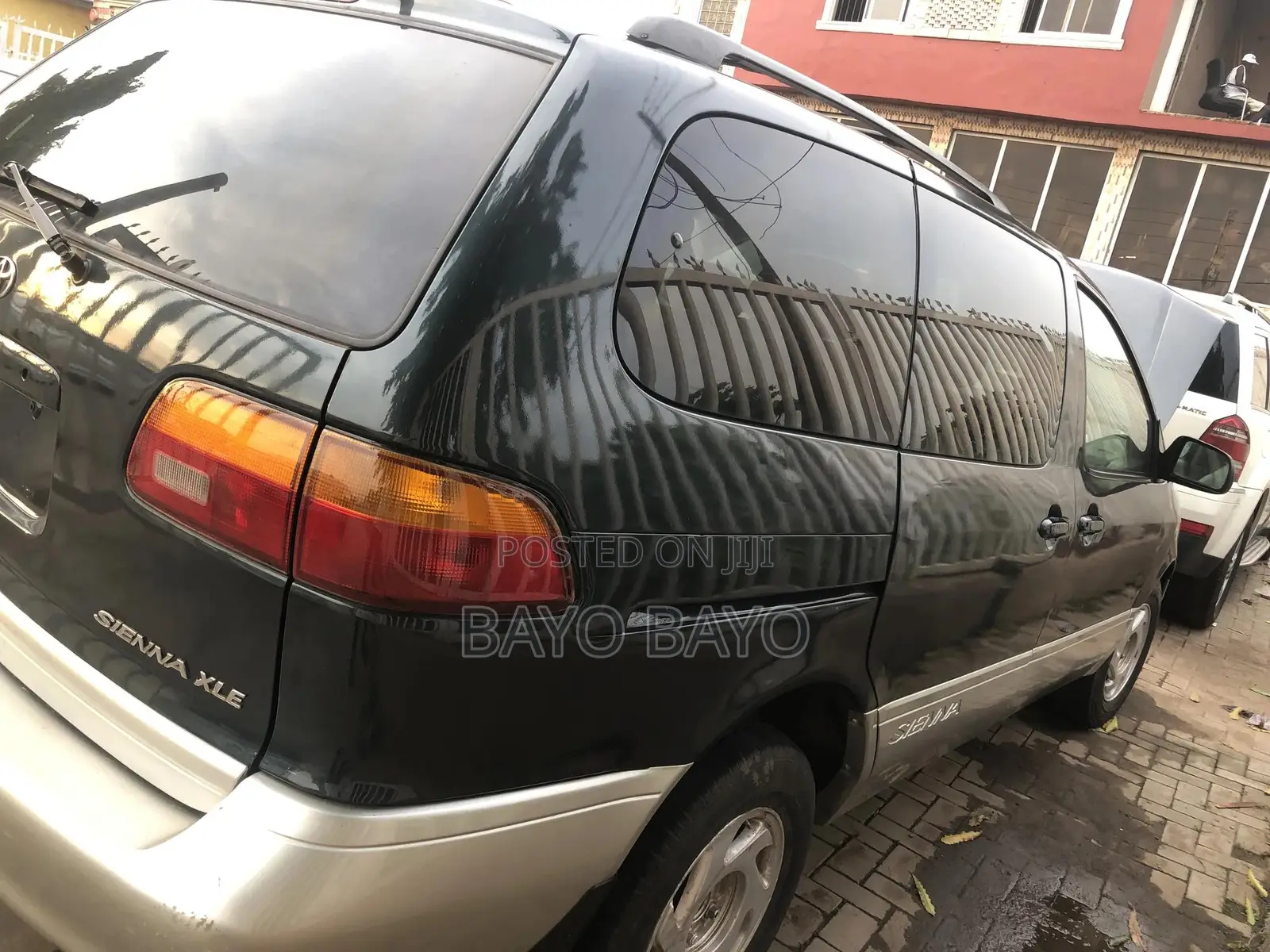 Toyota Venza AWD 2011 Black