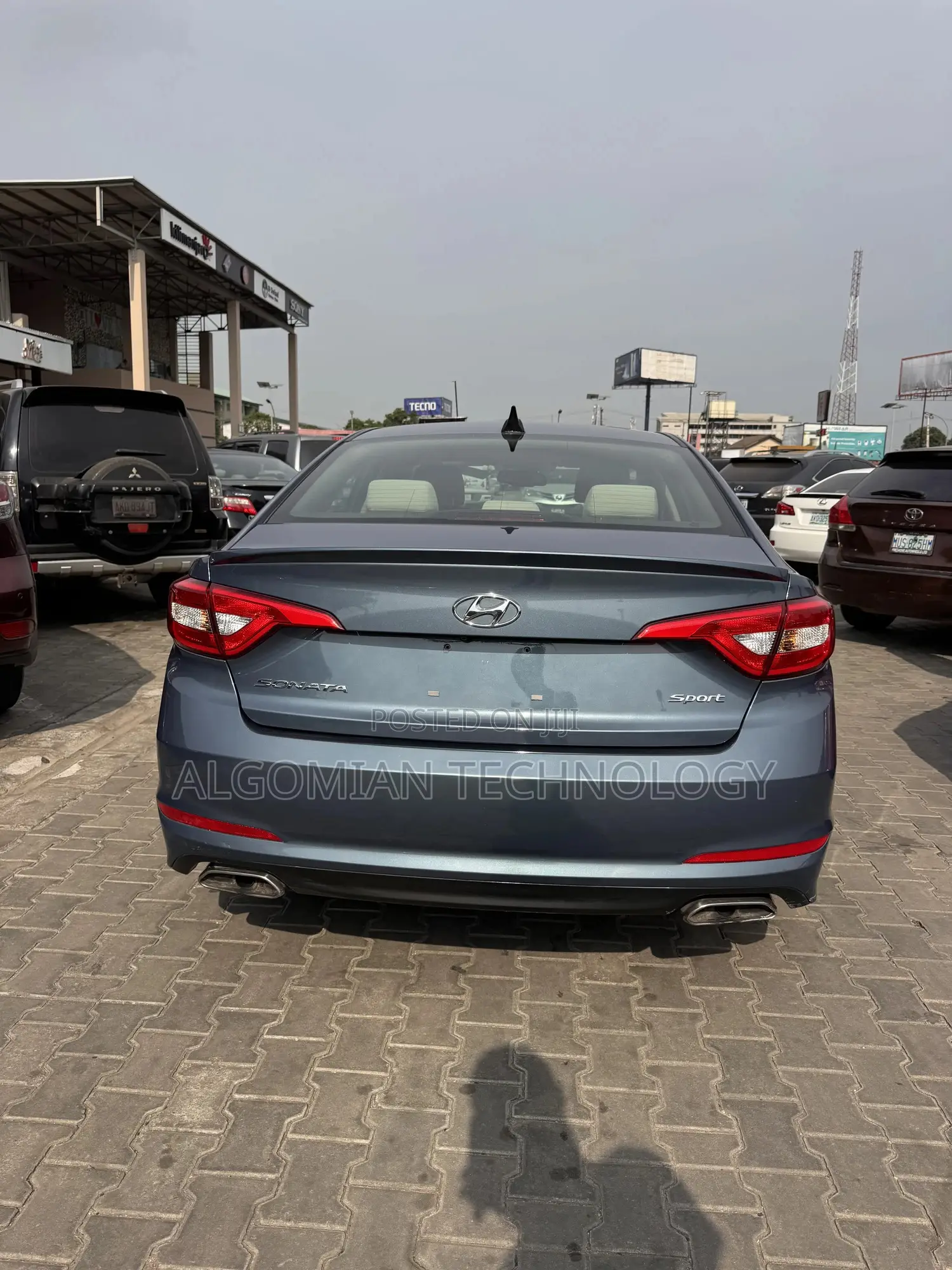 Hyundai Sonata Sport Sedan FWD (2.4L 4cyl 6A) 2016 Blue