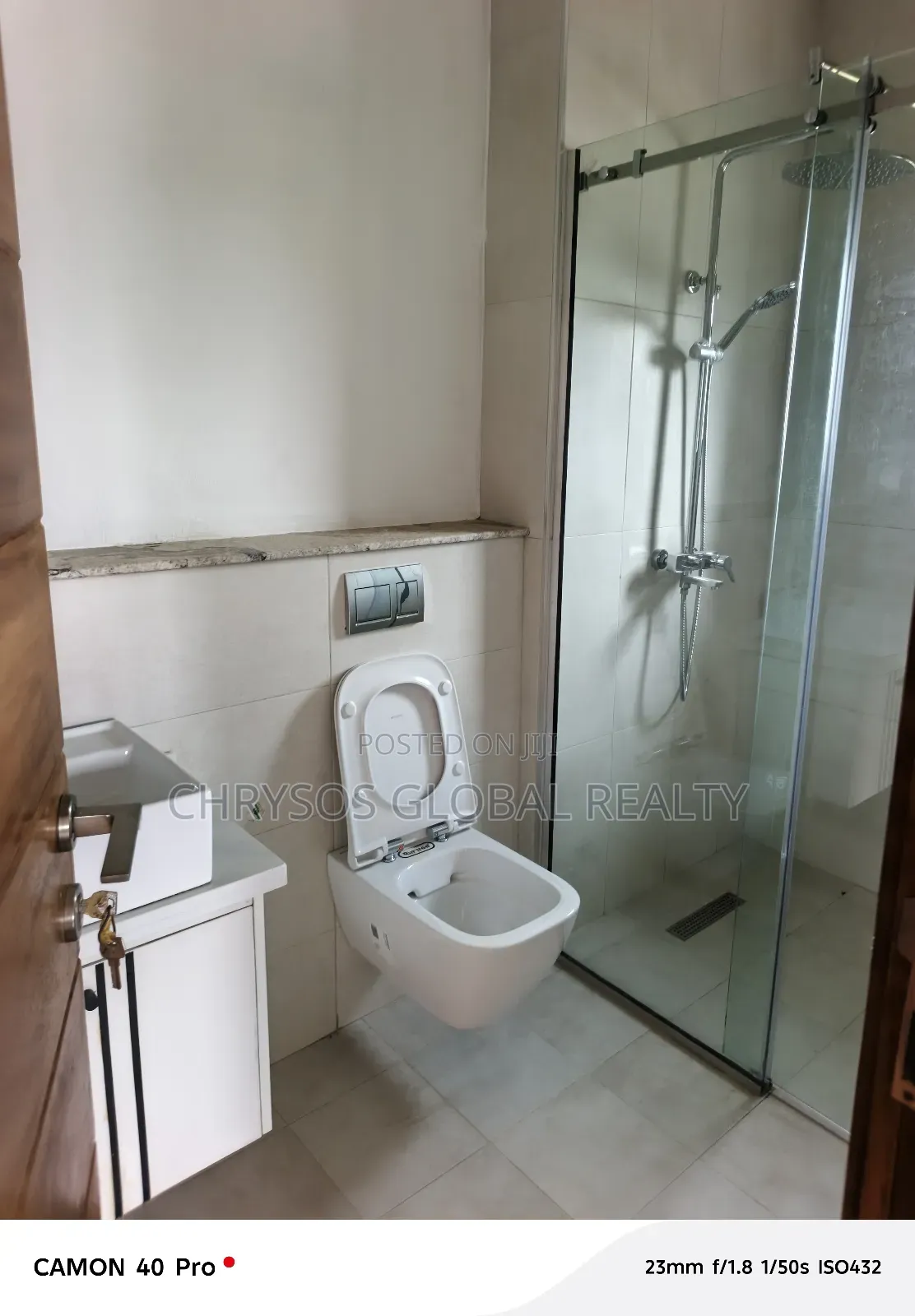 4bdrm Duplex in Kolapo Ishola Gra for sale