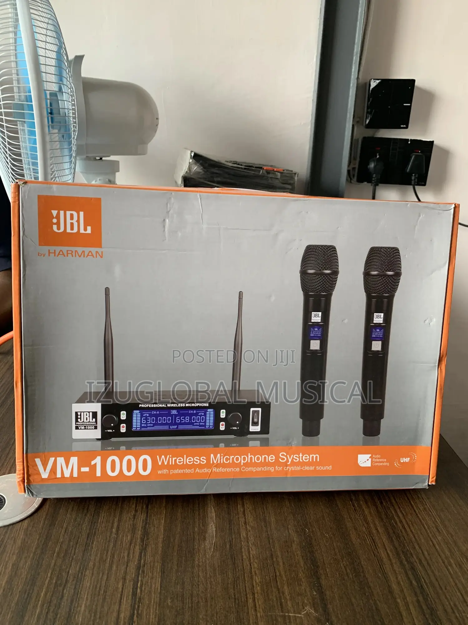 JBL Vm1000 Uhf Wireless Microphone