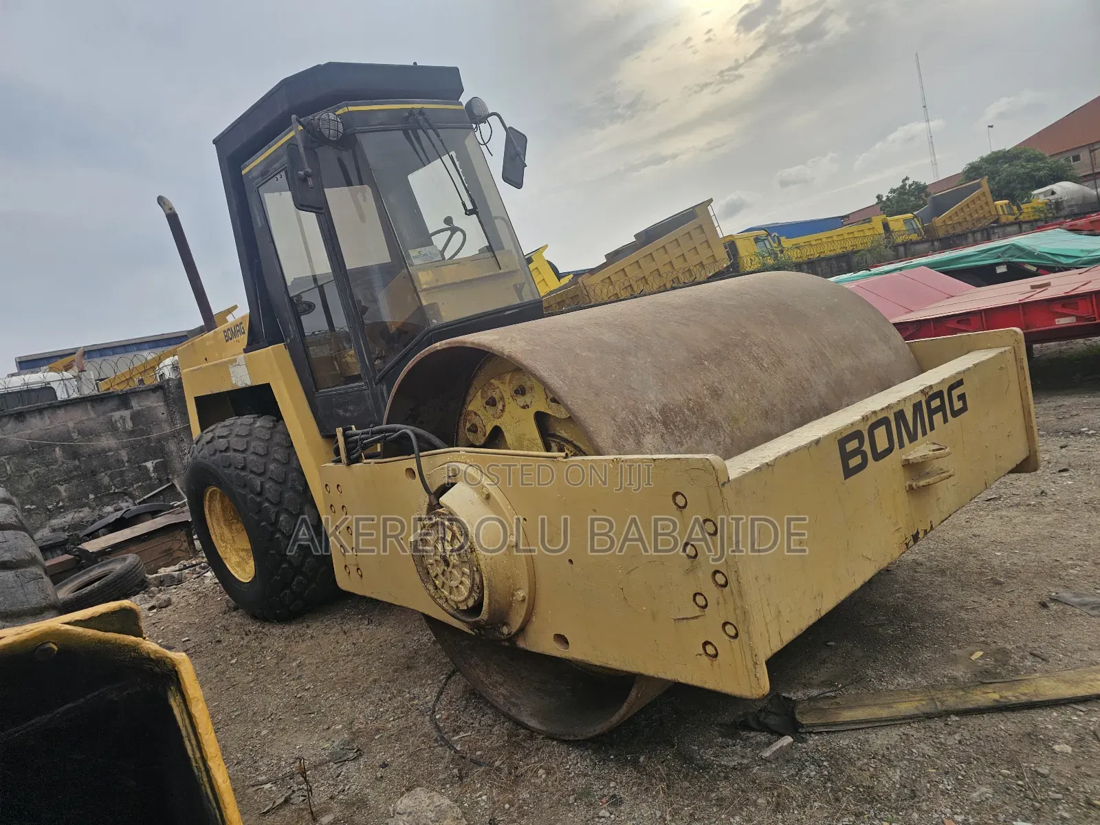 Tokunbo Momag Roller 15ton