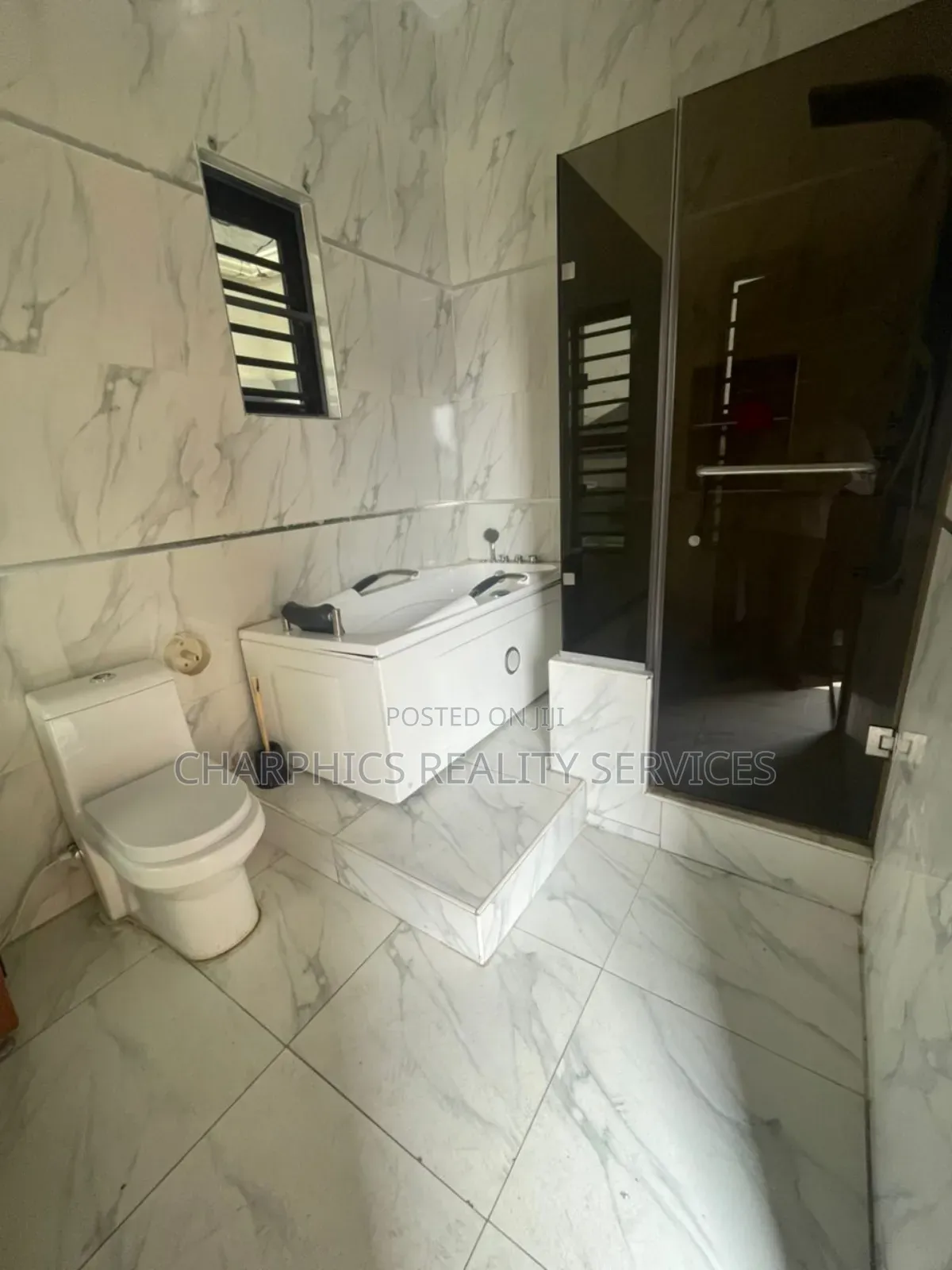 4bdrm Duplex in Osapa london for rent