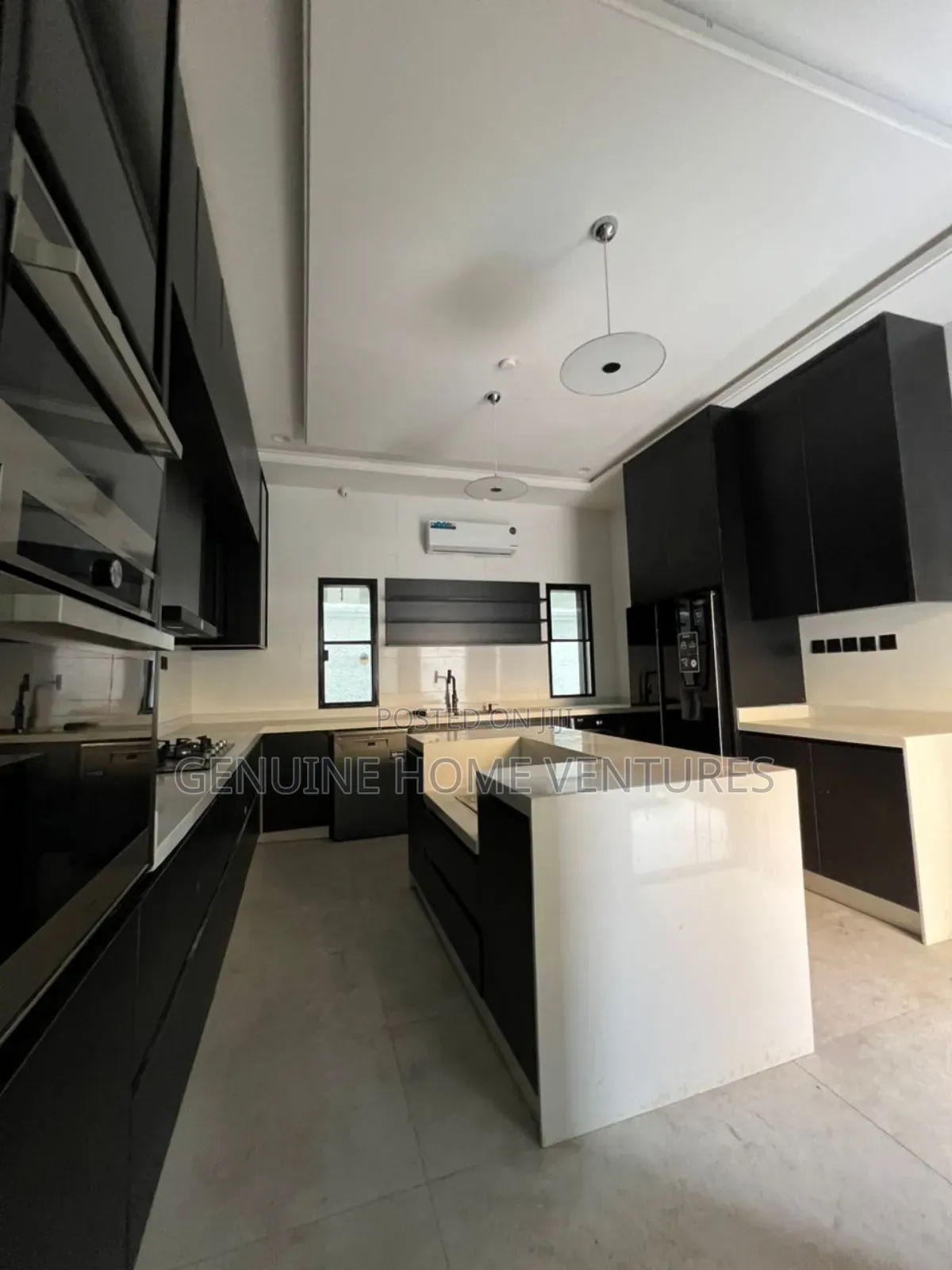 4bdrm Duplex in Lekki Phase 1 for sale