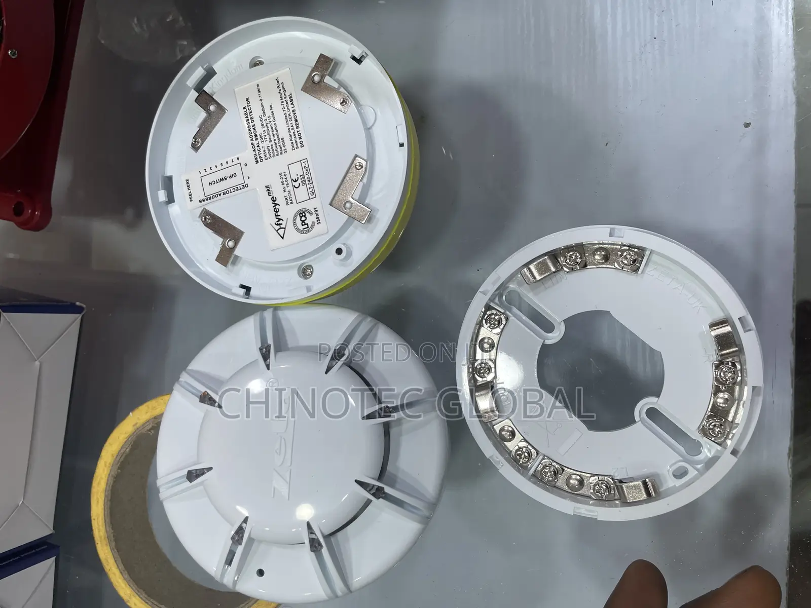 Zeta Addressable Smoke Detector