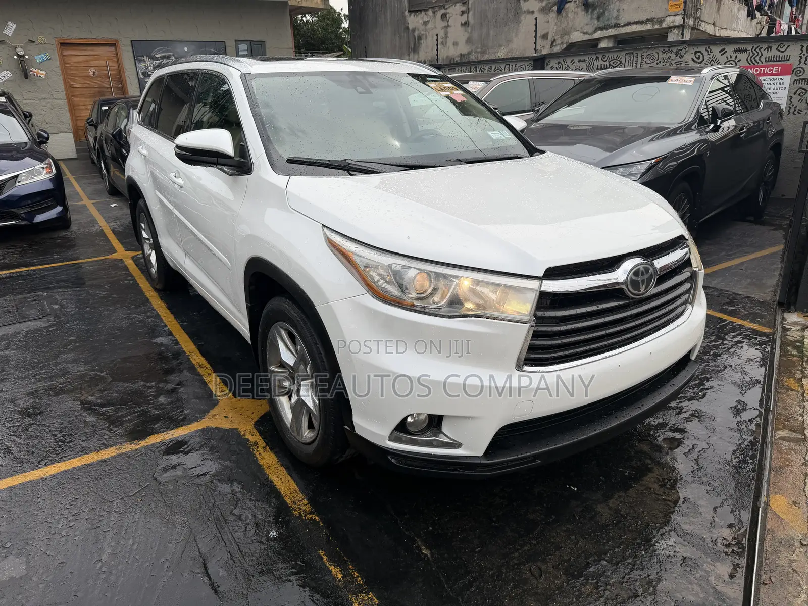 Toyota Highlander Limited Platinum 4dr SUV AWD (3.5L 6cyl 6A) 2014