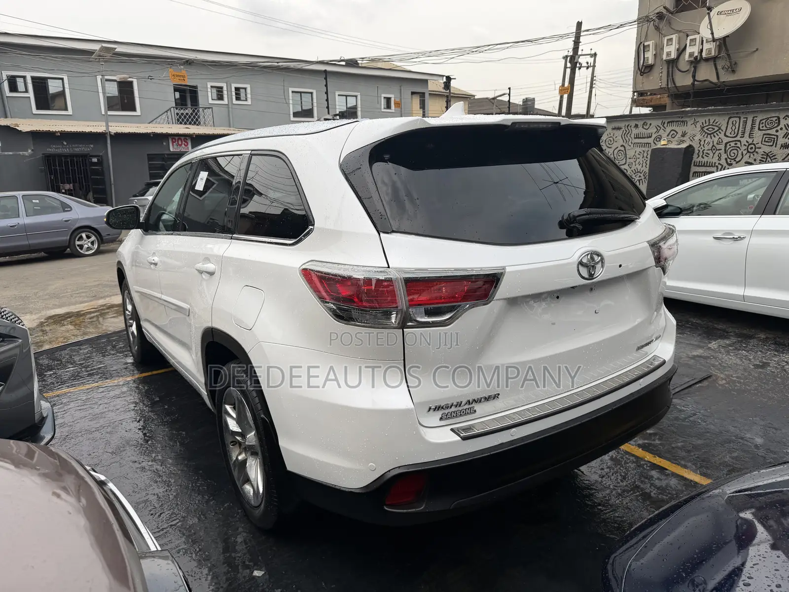 Toyota Highlander Limited Platinum 4dr SUV AWD (3.5L 6cyl 6A) 2014