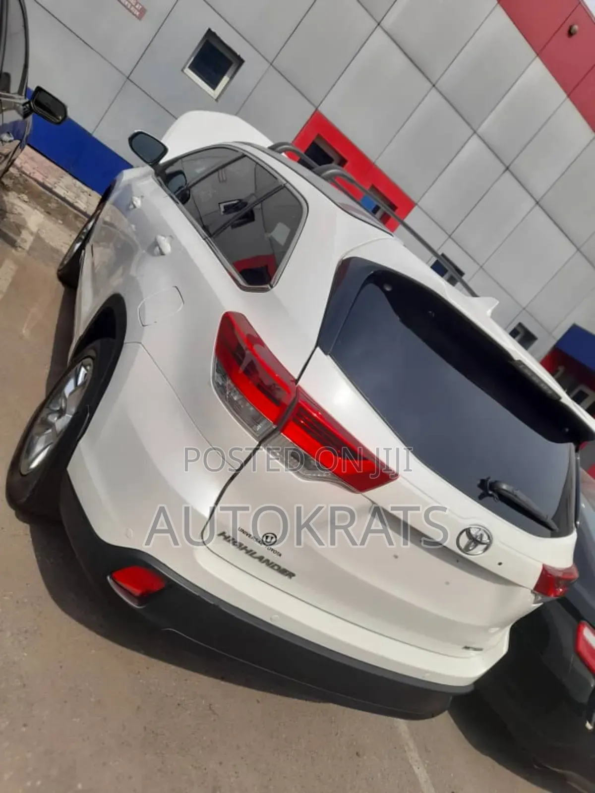 Toyota Highlander Limited 4dr SUV AWD (3.5L 6cyl 6A) 2015 White