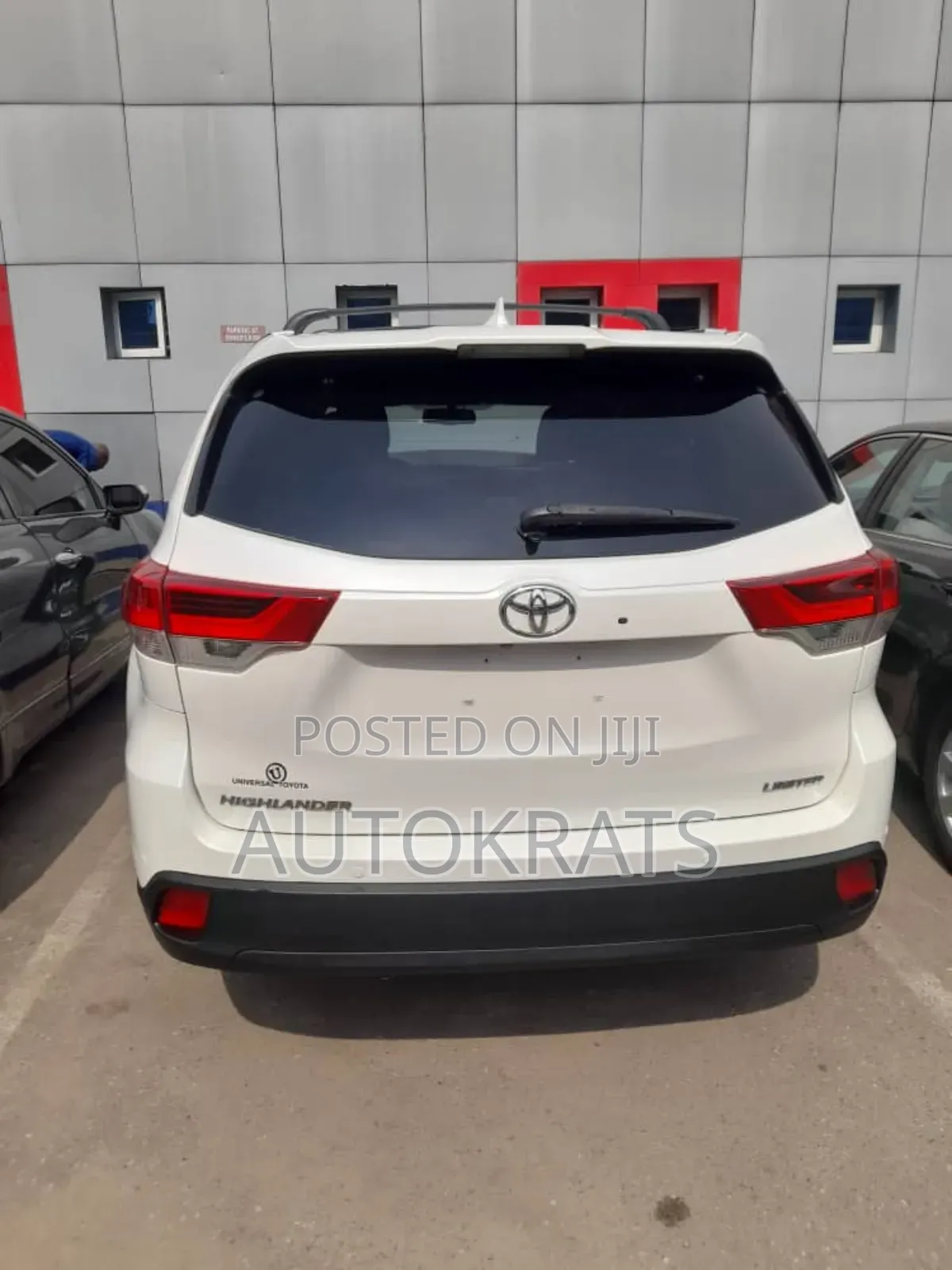 Toyota Highlander Limited 4dr SUV AWD (3.5L 6cyl 6A) 2015 White