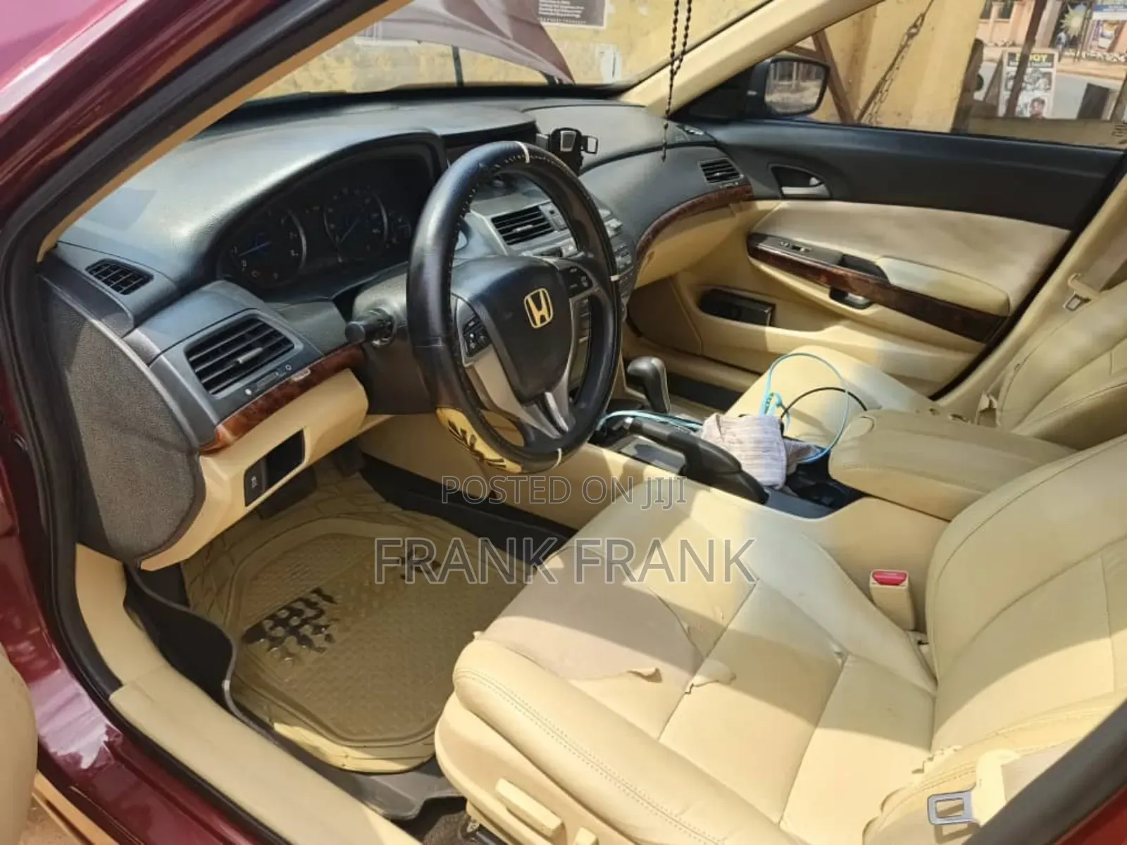 Honda Crosstour 2011 Red