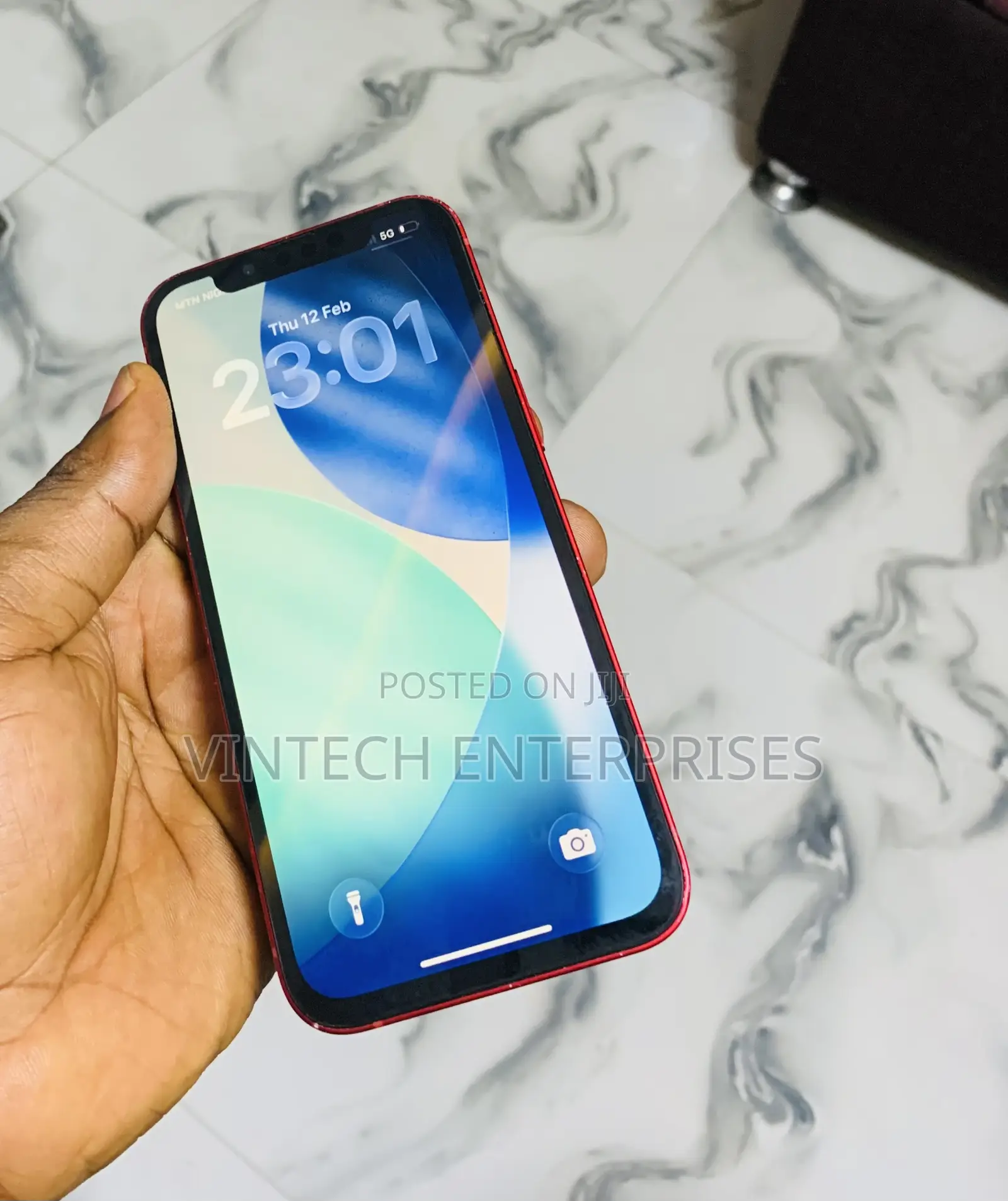 Apple iPhone 13 128 GB Red