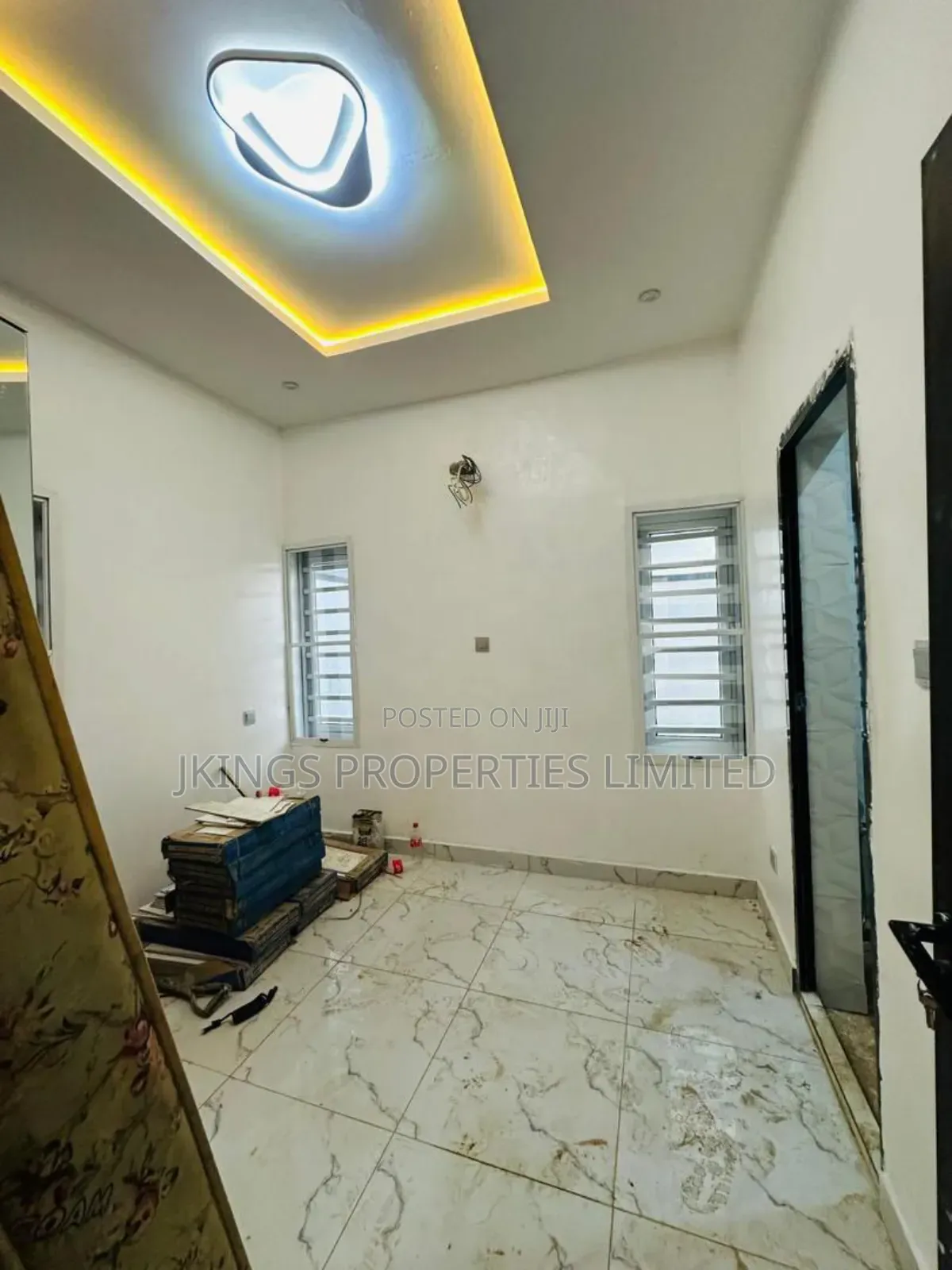 4bdrm Duplex in Atunrase Medina for sale